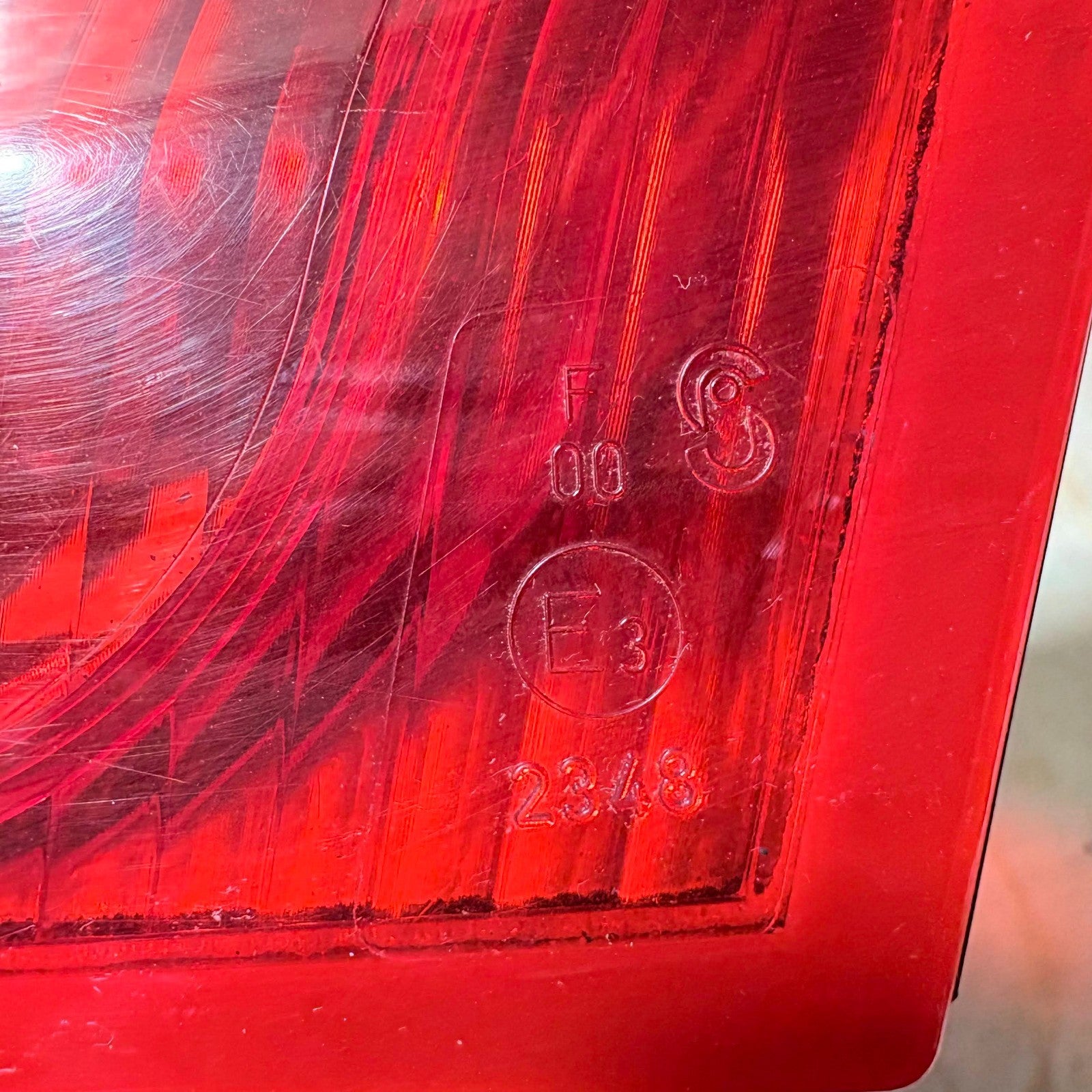 2004-2013 MITSUBISHI COLT REAR TAIL LIGHT MN105624