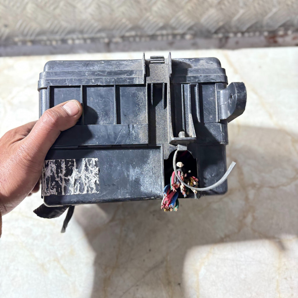 HYUNDAI SANTA FE MK1 01-05 2.0 CRDi Under Bonnet Fuse Box 91288 26202