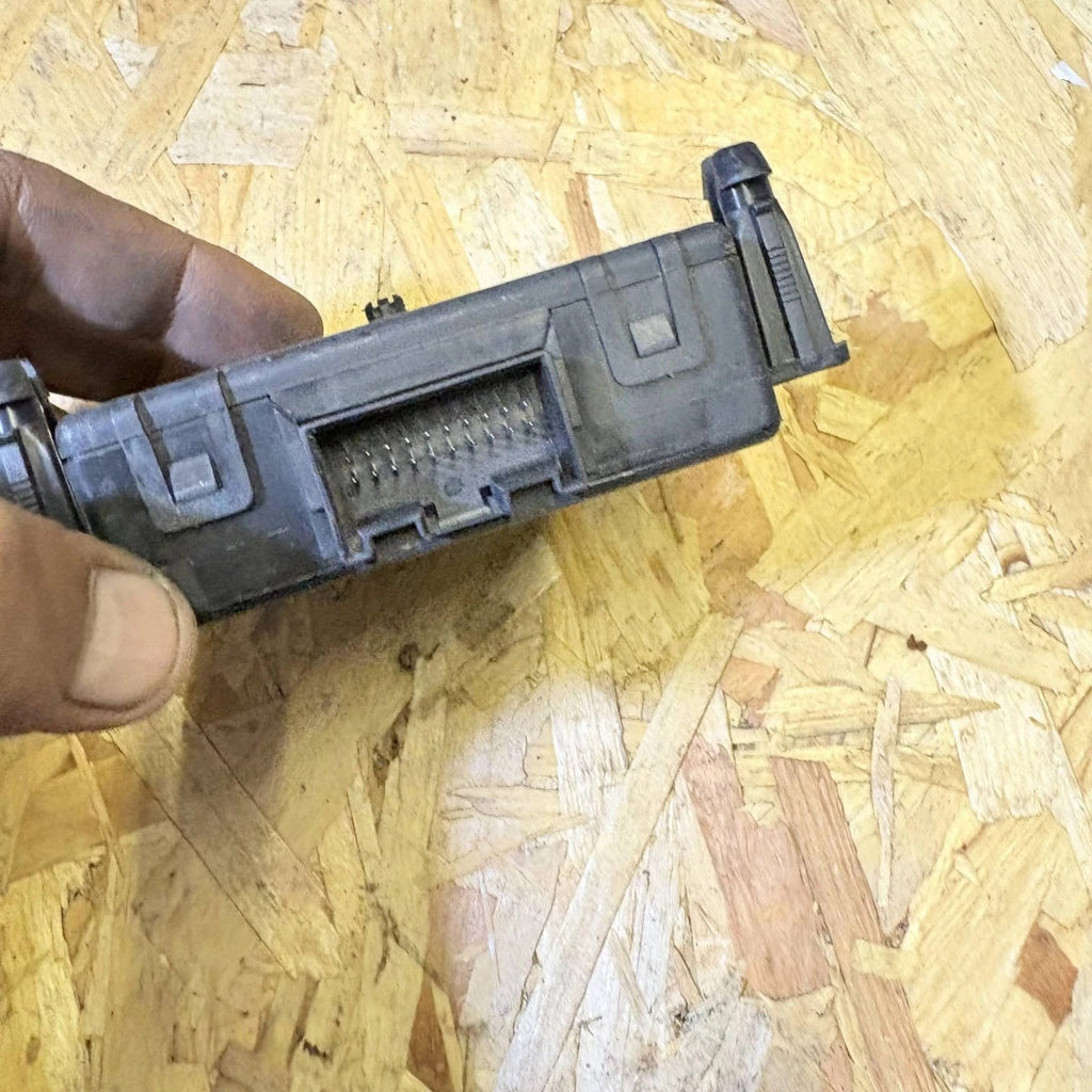Audi A3 8P Gateway Control Module ECU 1K0907951 1K0907530F