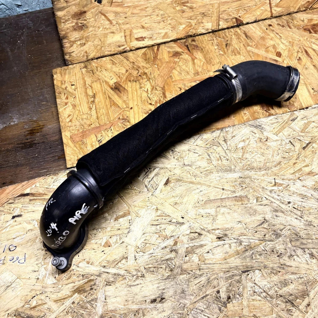 Audi Q3 2014 Intercooler Charge Pipe Turbo Boost Hose 04L145762AD