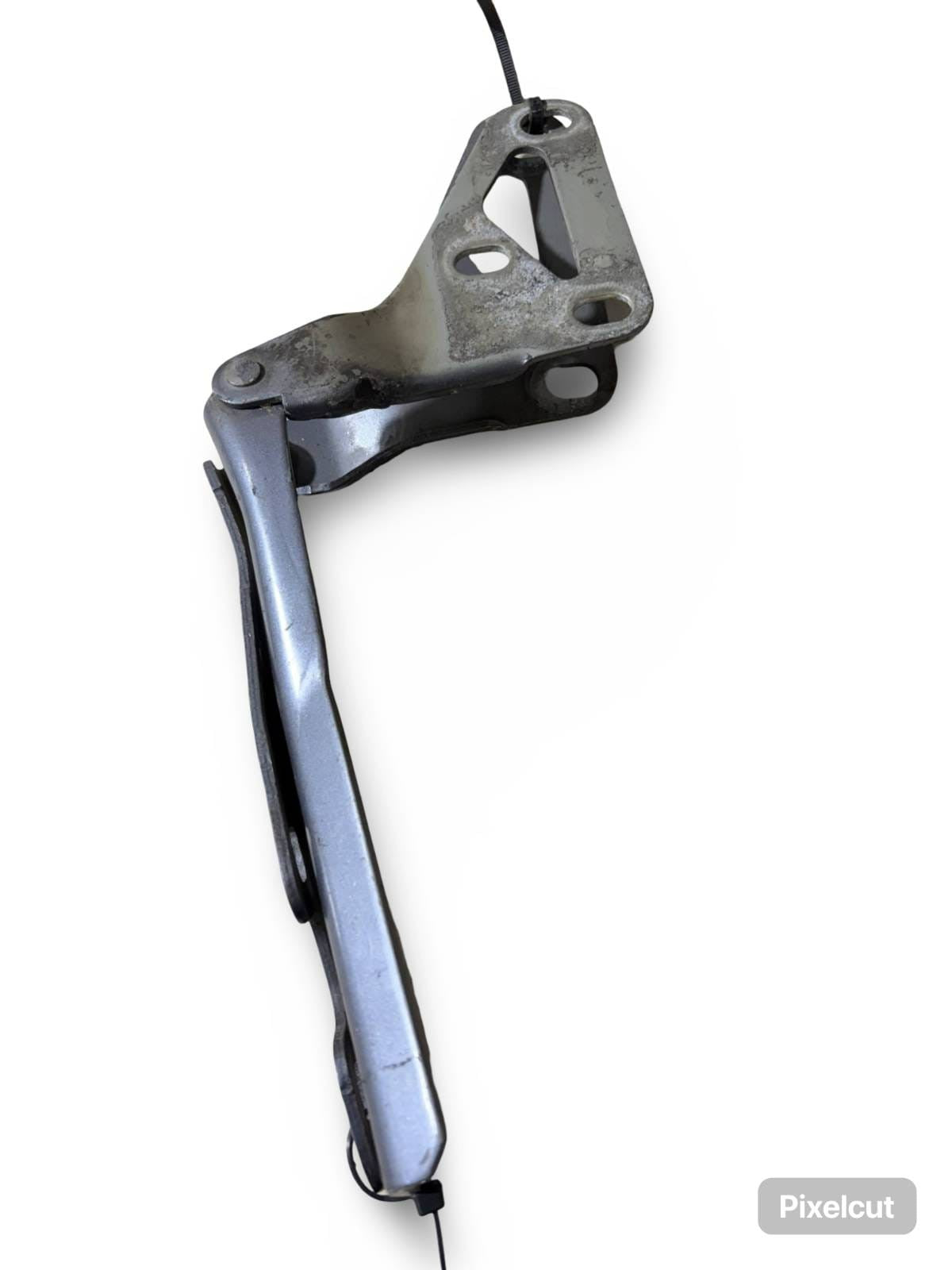 VAUXHALL VECTRA 2002-2008 HOOD BONNET HINGE LEFT 13213449, GM13213449