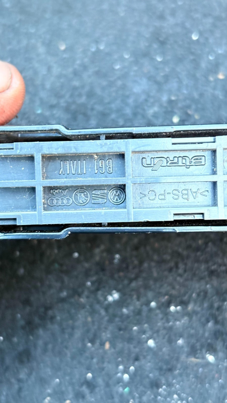 VW Passat B8 Dash Hazard Switch PDC Airbag ON/OFF 3G2853769A 2015-2019