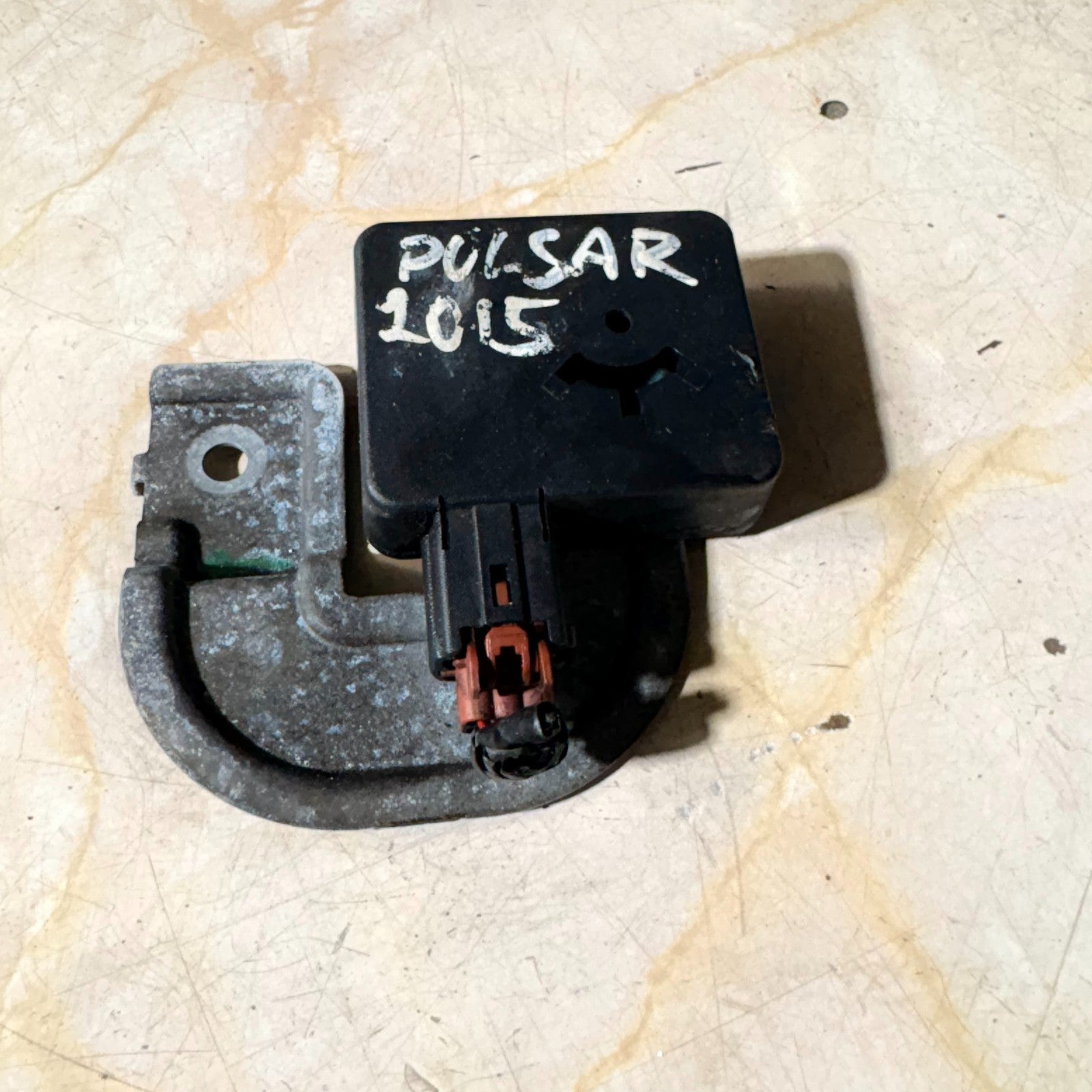 NISSAN PULSAR C13 ANTI-THEFT ALARM SIREN BUZZER HORN 14-18
