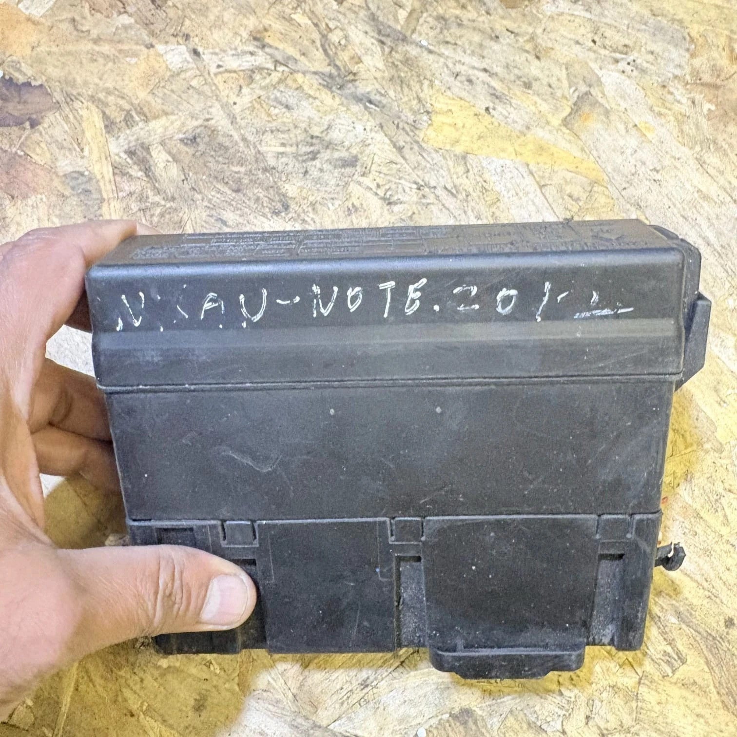 Nissan Note E11 2006-2013 IPDM Engine Bay Fuse Box Relay Unit 7254-5226 A487