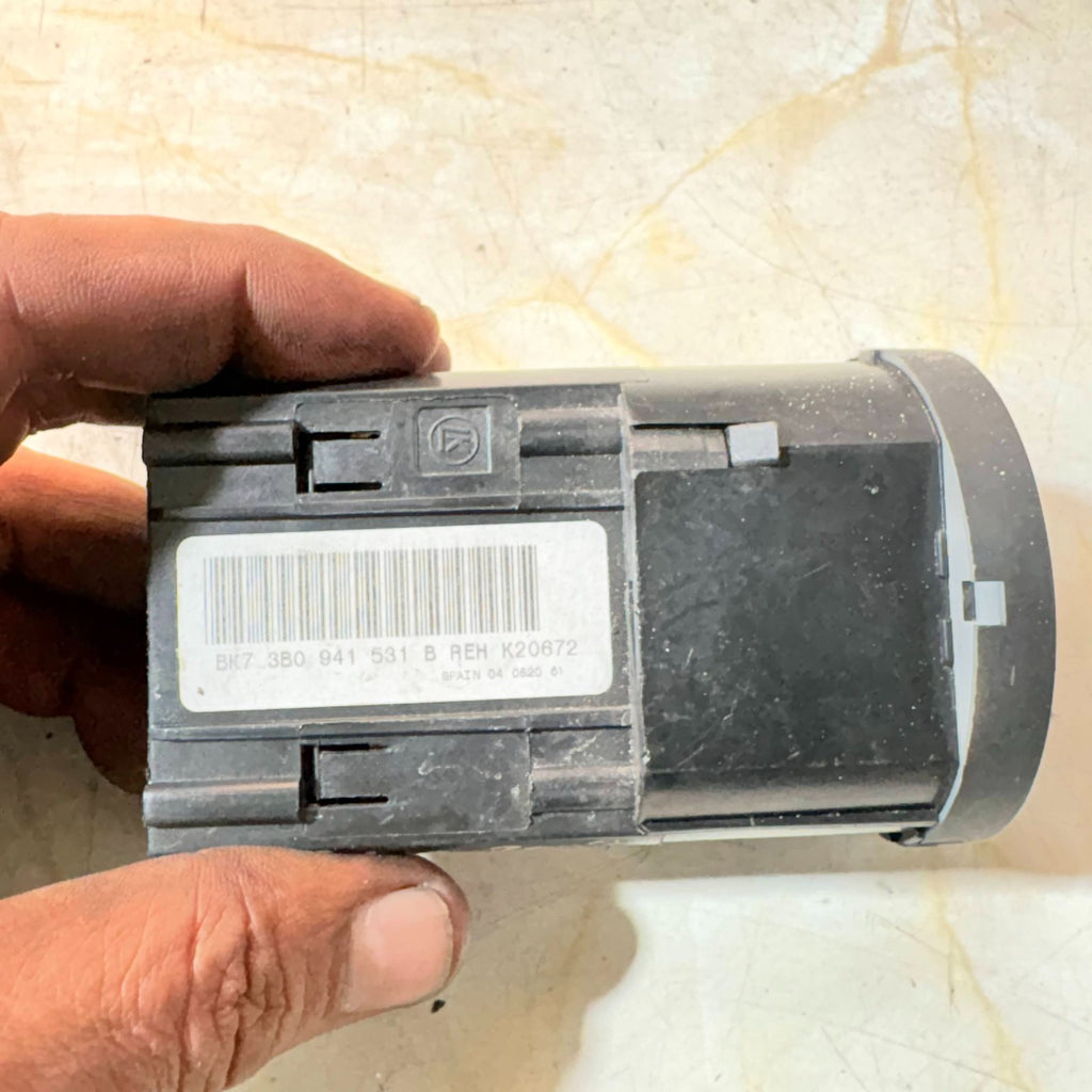 SKODA FABIA 2008 Headlight Switch BK73B0941531B