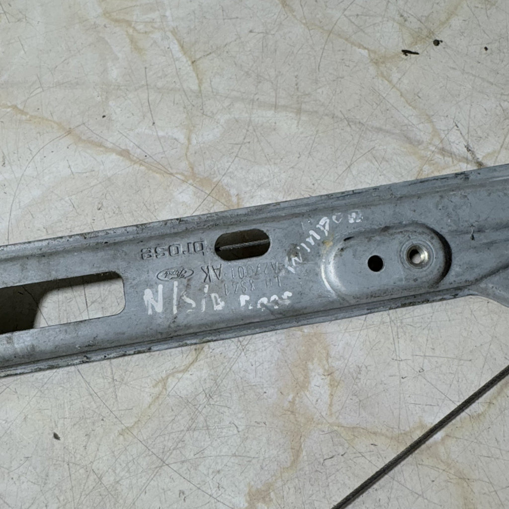 FORD FOCUS 1998-2005 NSR PASSNEGER SIDE REAR WINDOW WINDER XS41A27000