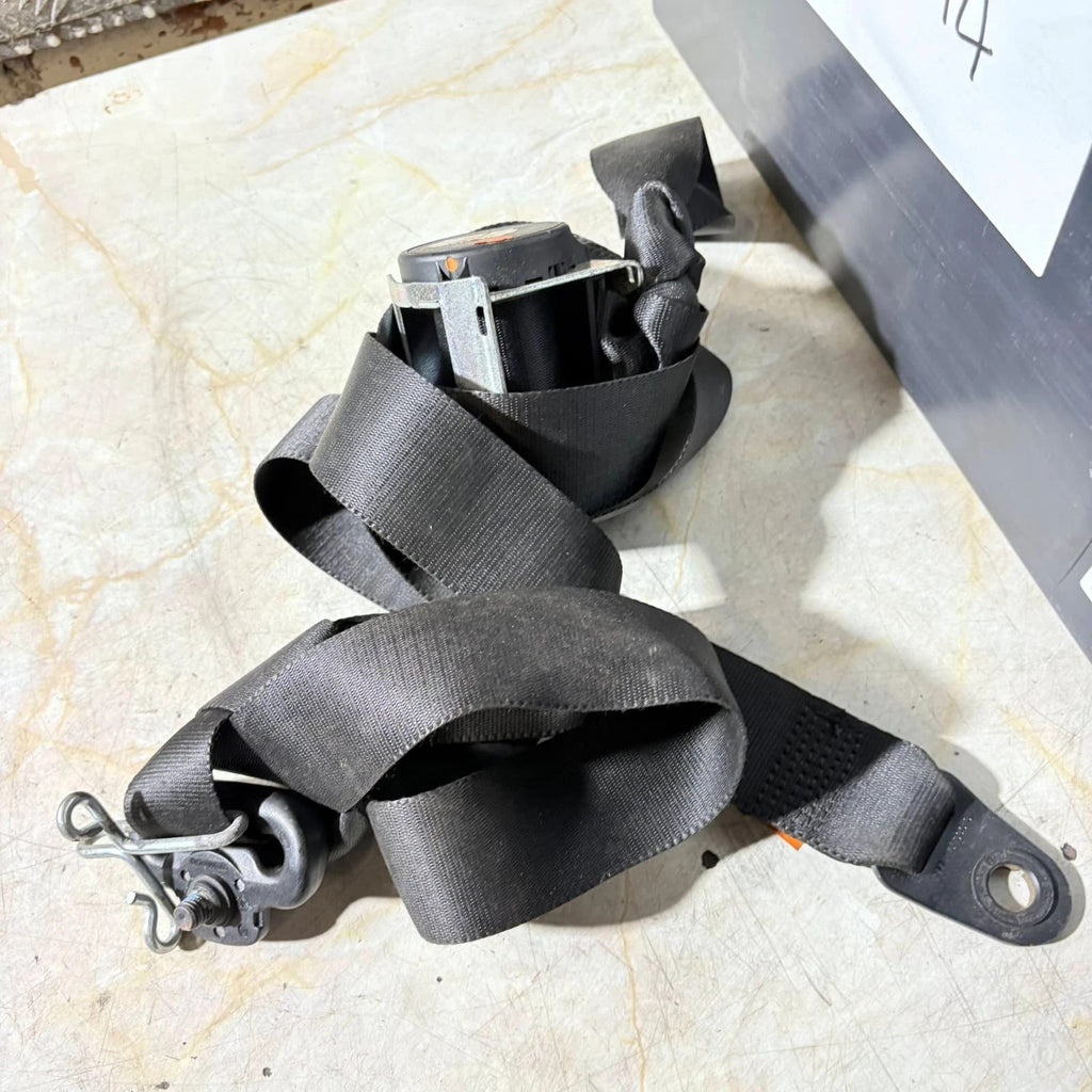 2007 FORD FIESTA MK6 5 DOOR Passenger FRONT LSEAT BELT 2S6AA61295AE