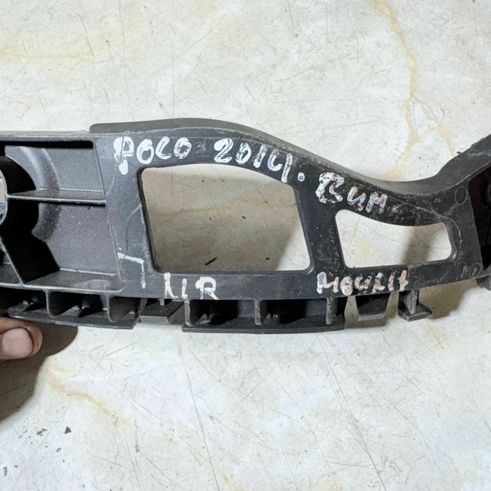 2014 VW Polo Passenger Side Rear Bumper Mount Support Bracket 6R6807393A