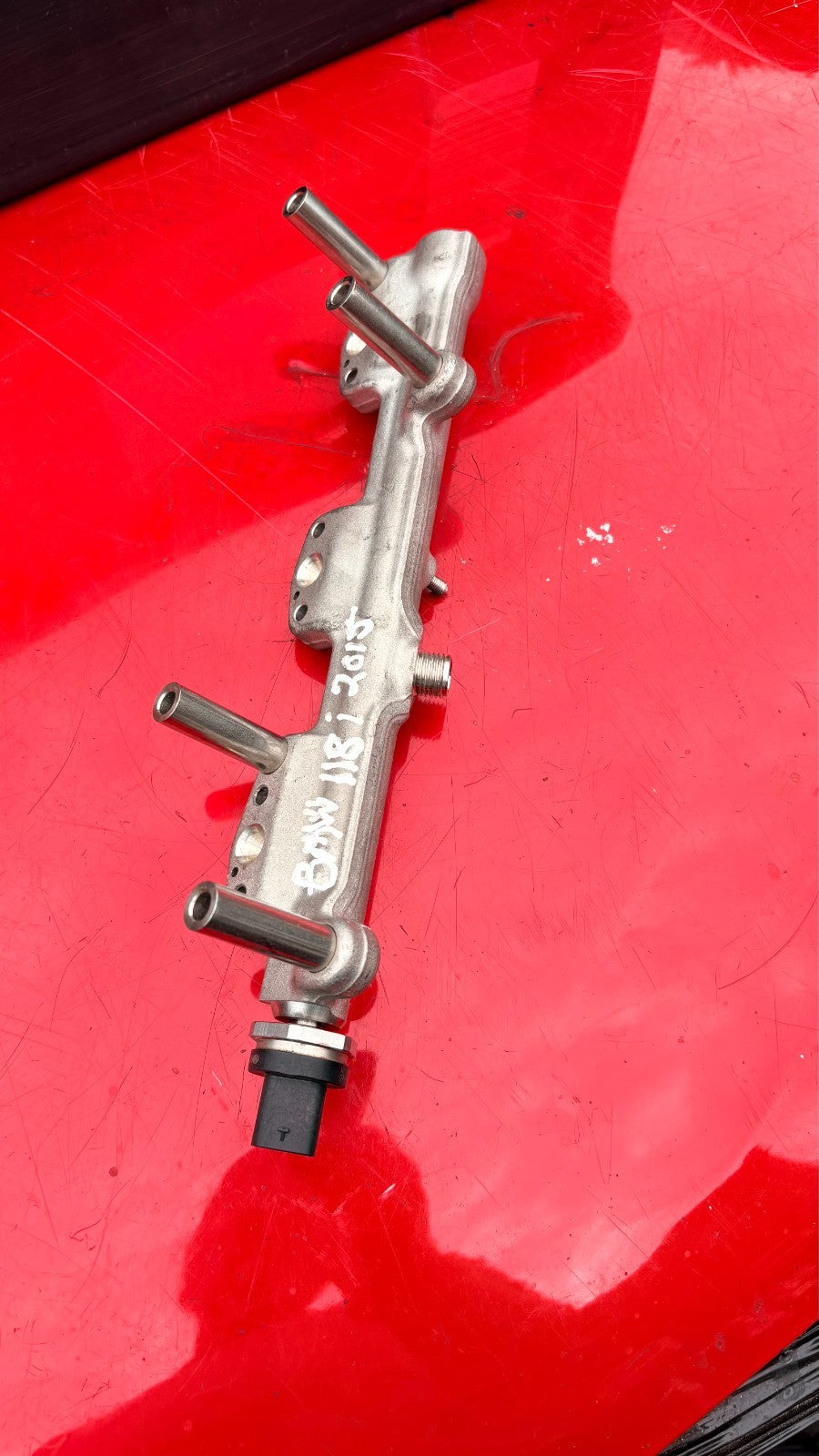 Injection Rail BMW 2015 Fuel High Pressure Injection Rail DE140185 10
