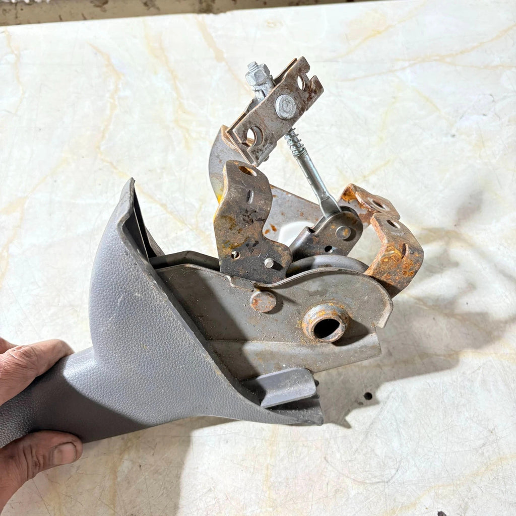 2005-2011 KIA RIO Handbrake Lever Assembly