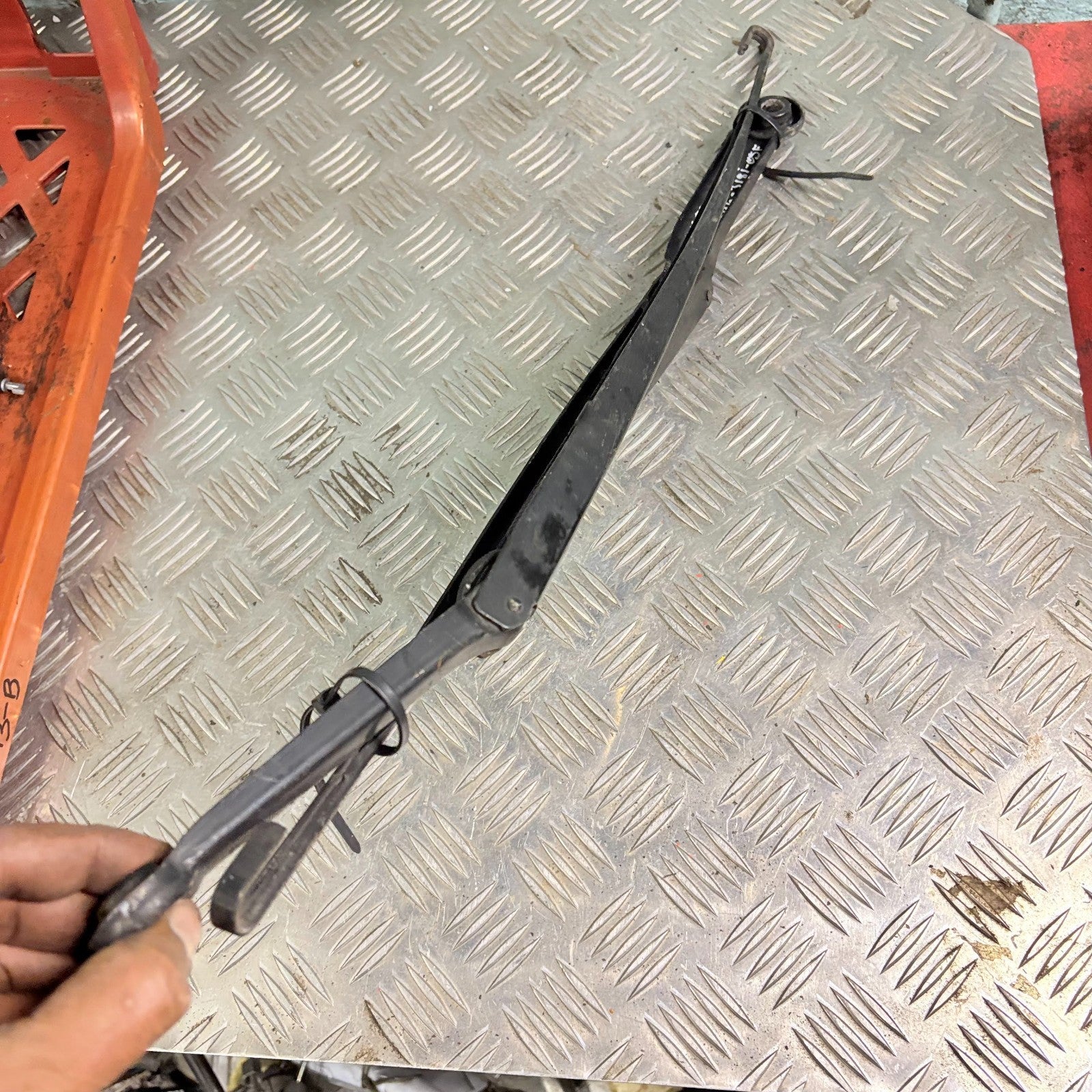 2005-2007 BMW 3 Series E46 318i Windscreen Wiper Arm Passenger Side Left