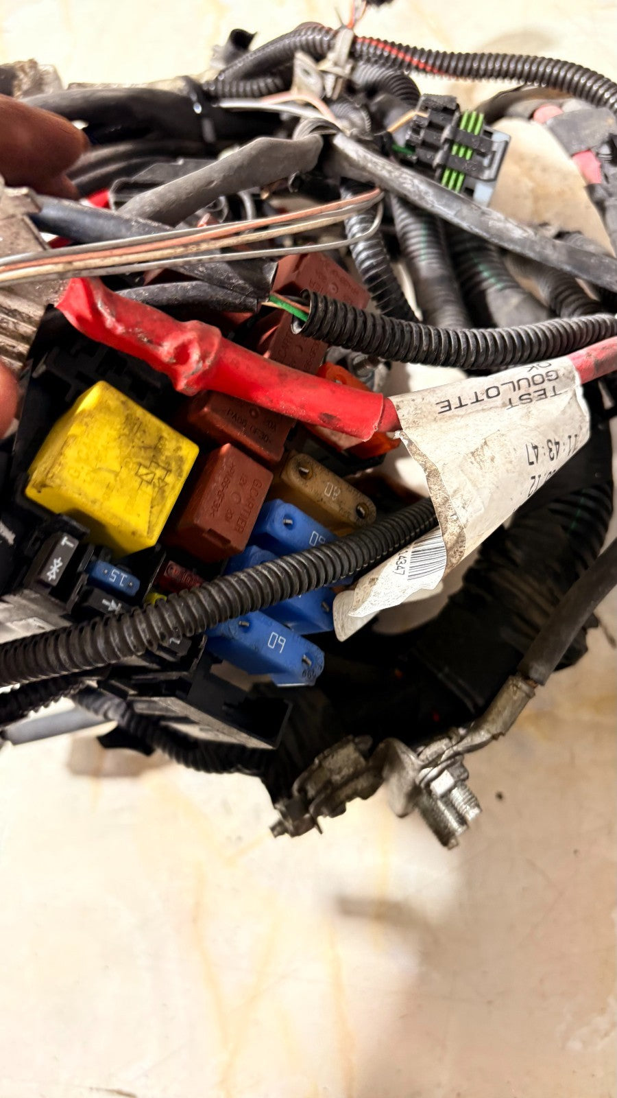 RENAULT TWINGO MK2 ENGINE WIRING LOOM 240118540R 2012