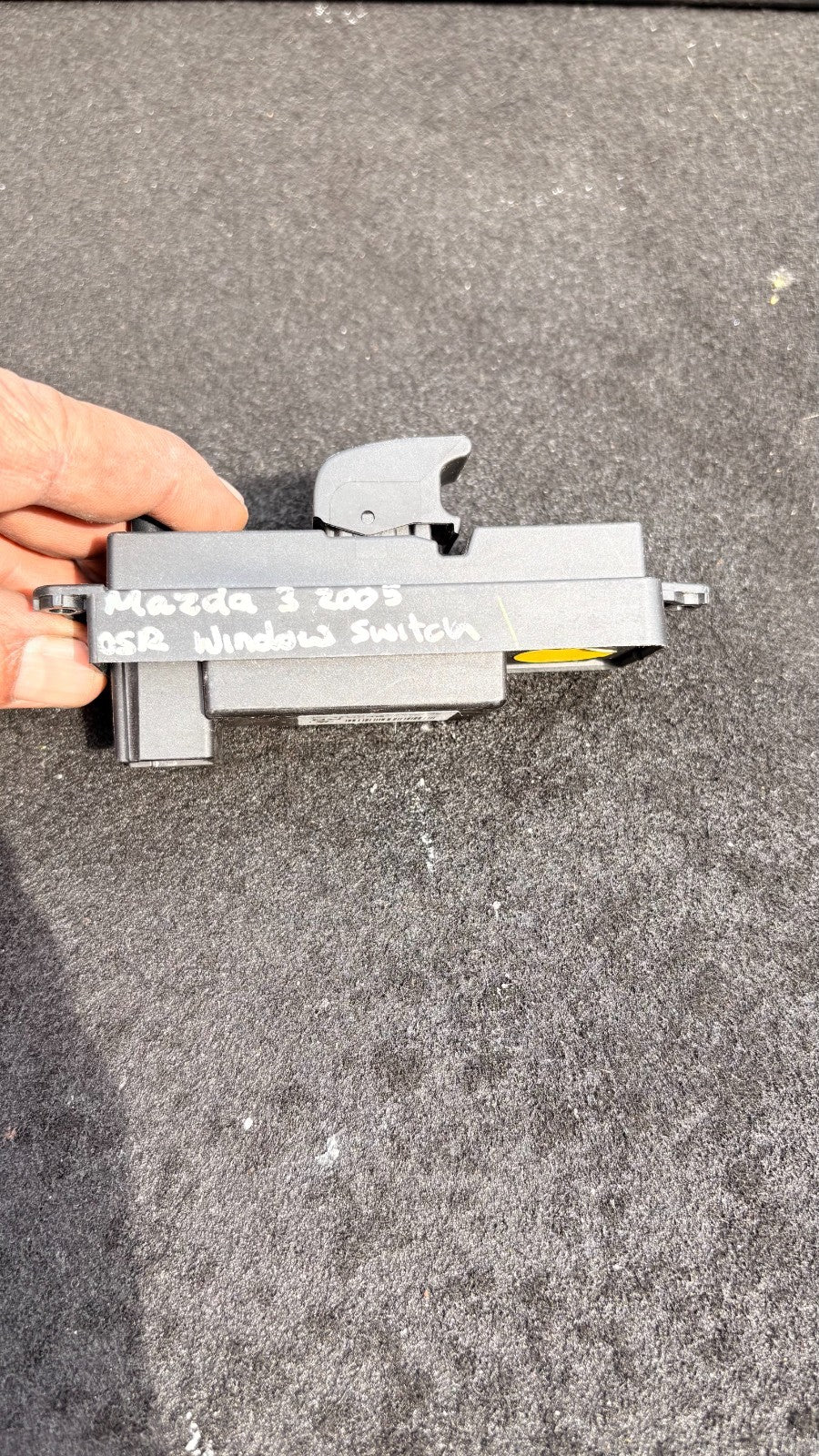 Mazda 3 BK Mk1 2003-2009 Rear Right Door Window Switch Control BP4K66380