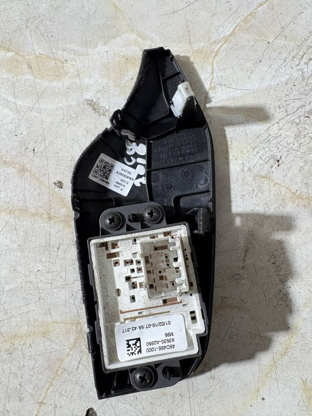 2016 KIA CEED POWER FOLD MIRROR SWITCH CONTROL 84790A2800