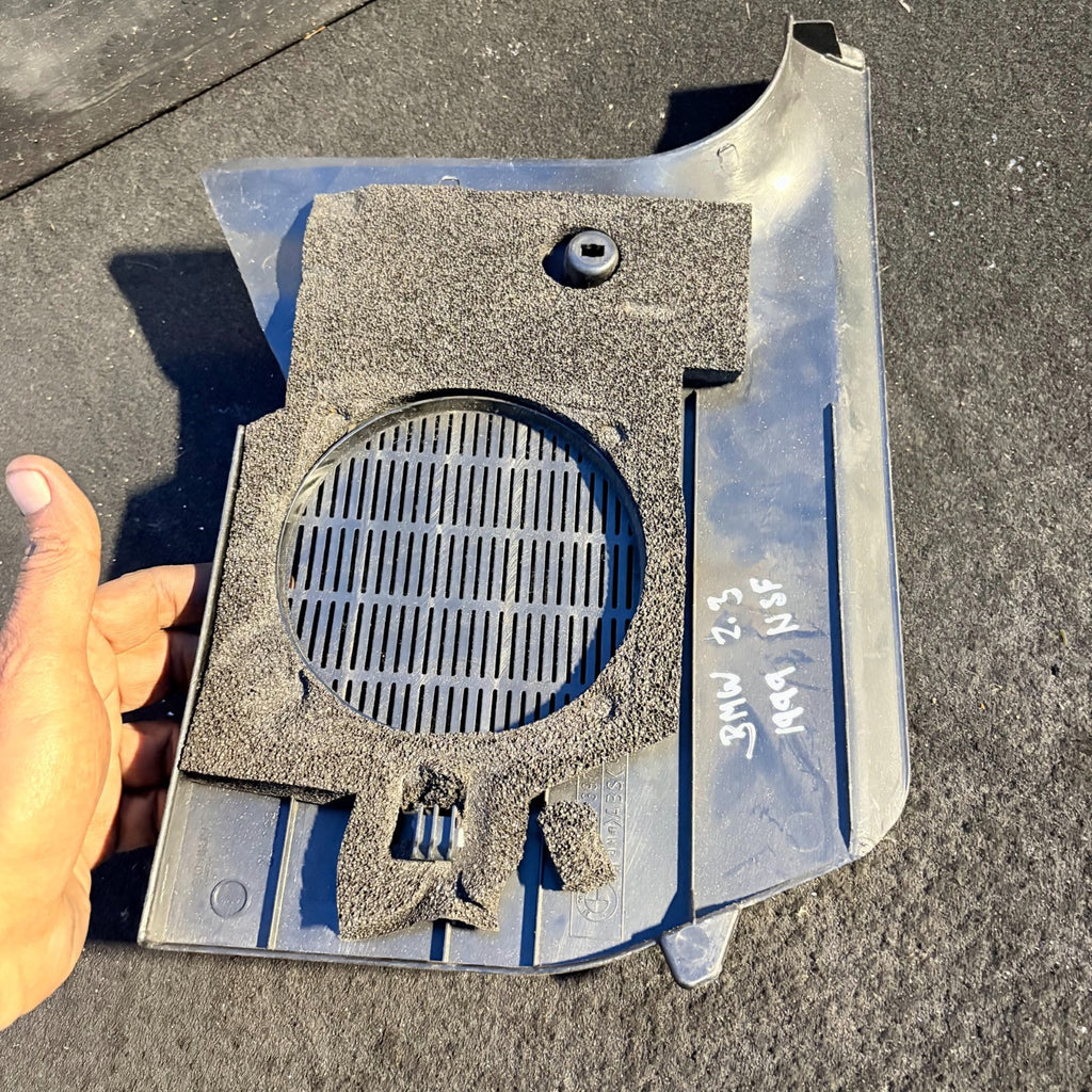 BMW Z3 E36 RHD N/S Front Passenger Footwell Speaker Kick Panel 8397545 96-02