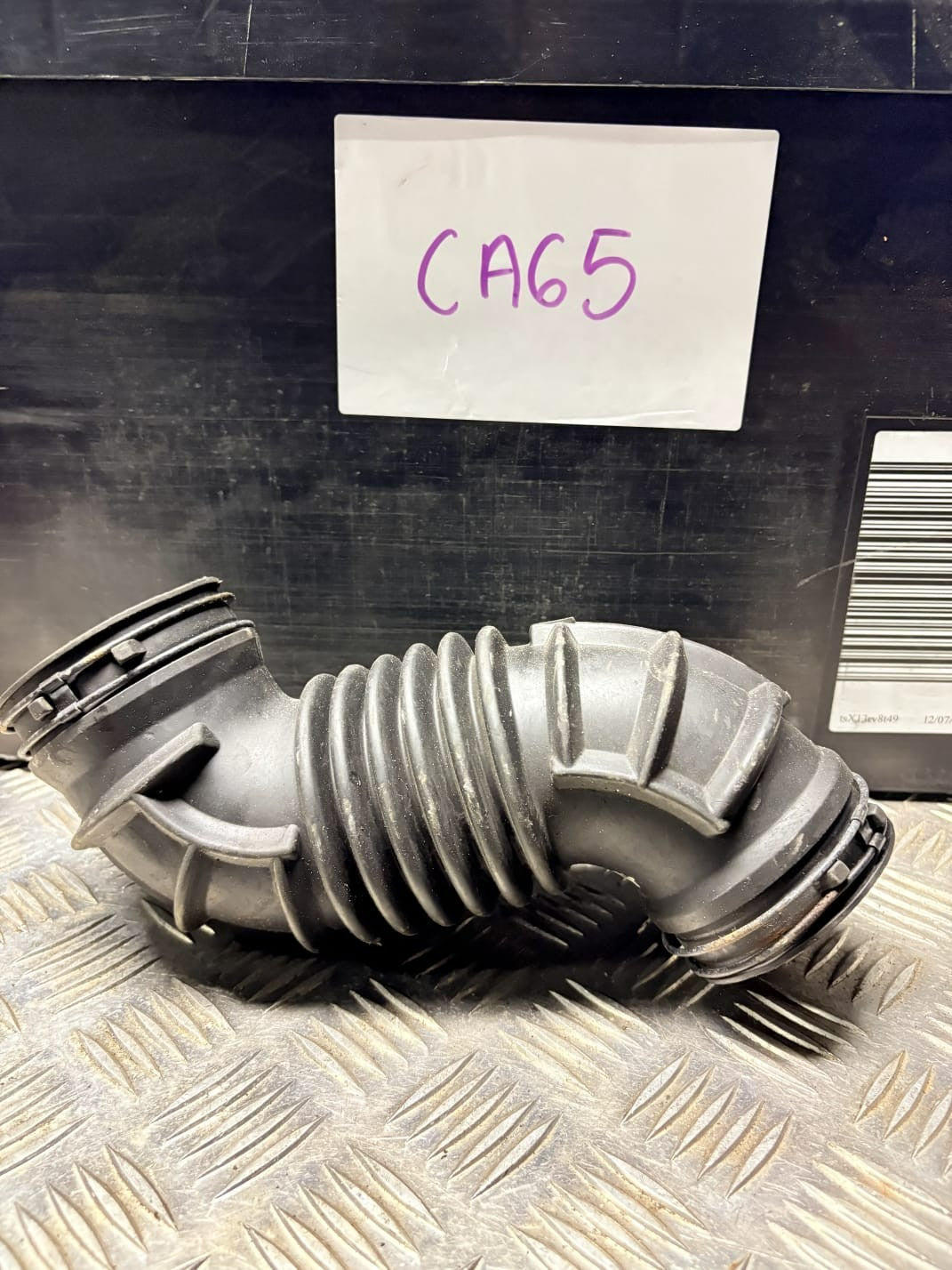 Kia Soul II PS 1.6 CVVT Air Intake Hose Pipe Tube 28140-B2000 2014-2019