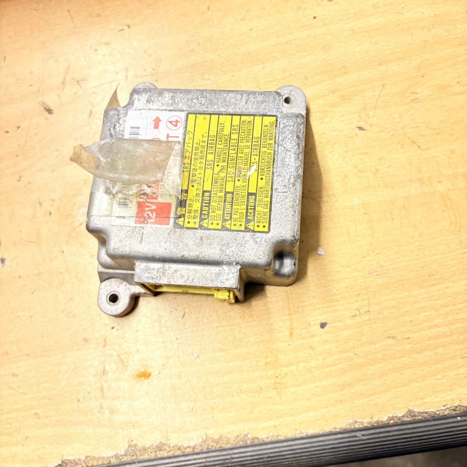 2006 Lexus IS200 AIR SRS bag Control Module 8917053020