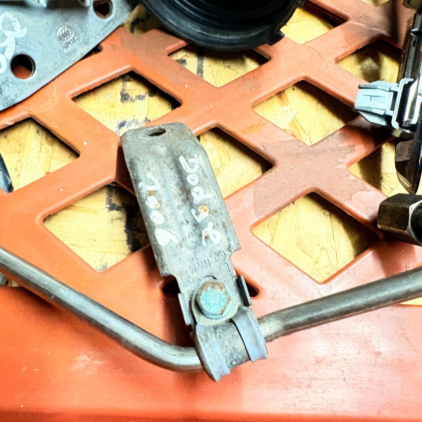 Fuel Return Line 2003-2007 BMW Dodge