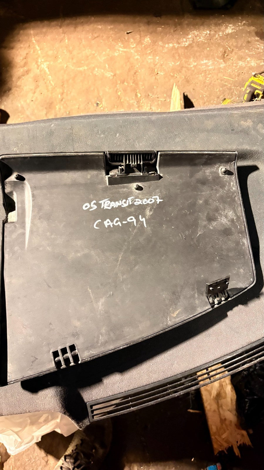 FORD TRANSIT 2007 OSF DRIVER SIDE FRONT TOP DASH STORAGE TRAY GLOVEBOX