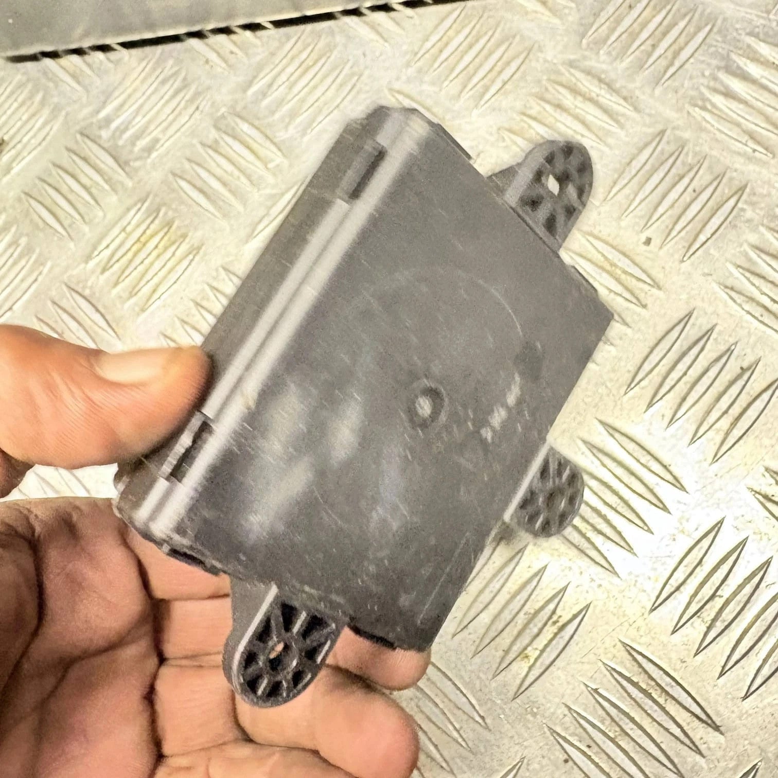 VOLVO V40 N/S/R PASSENGER DOOR CONTROL MODULE 31343873