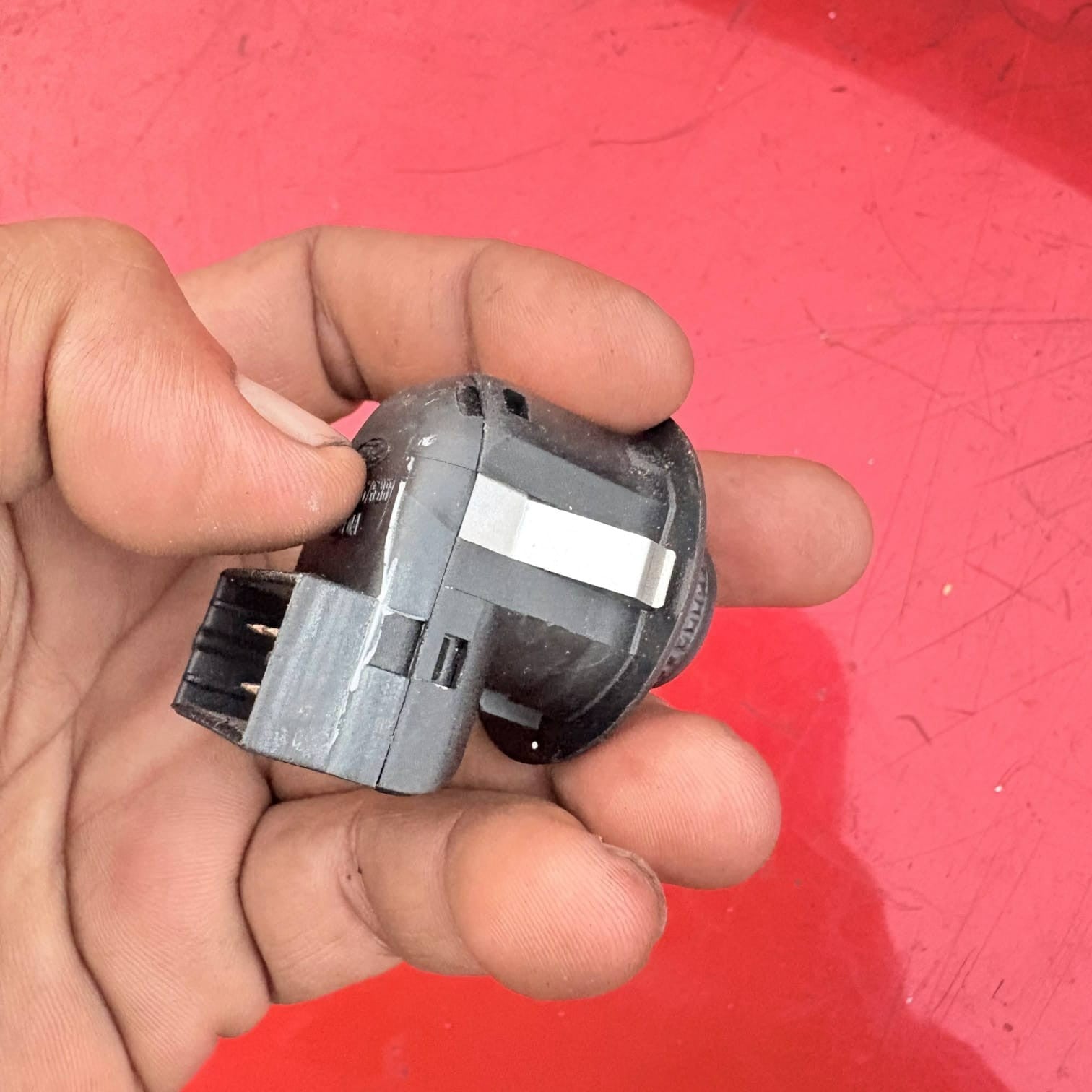 FORD FIESTA MK6 2001 ELECTRIC WING MIRROR ADJUST SWITCH BUTTON DIAL 93BG17B676BA