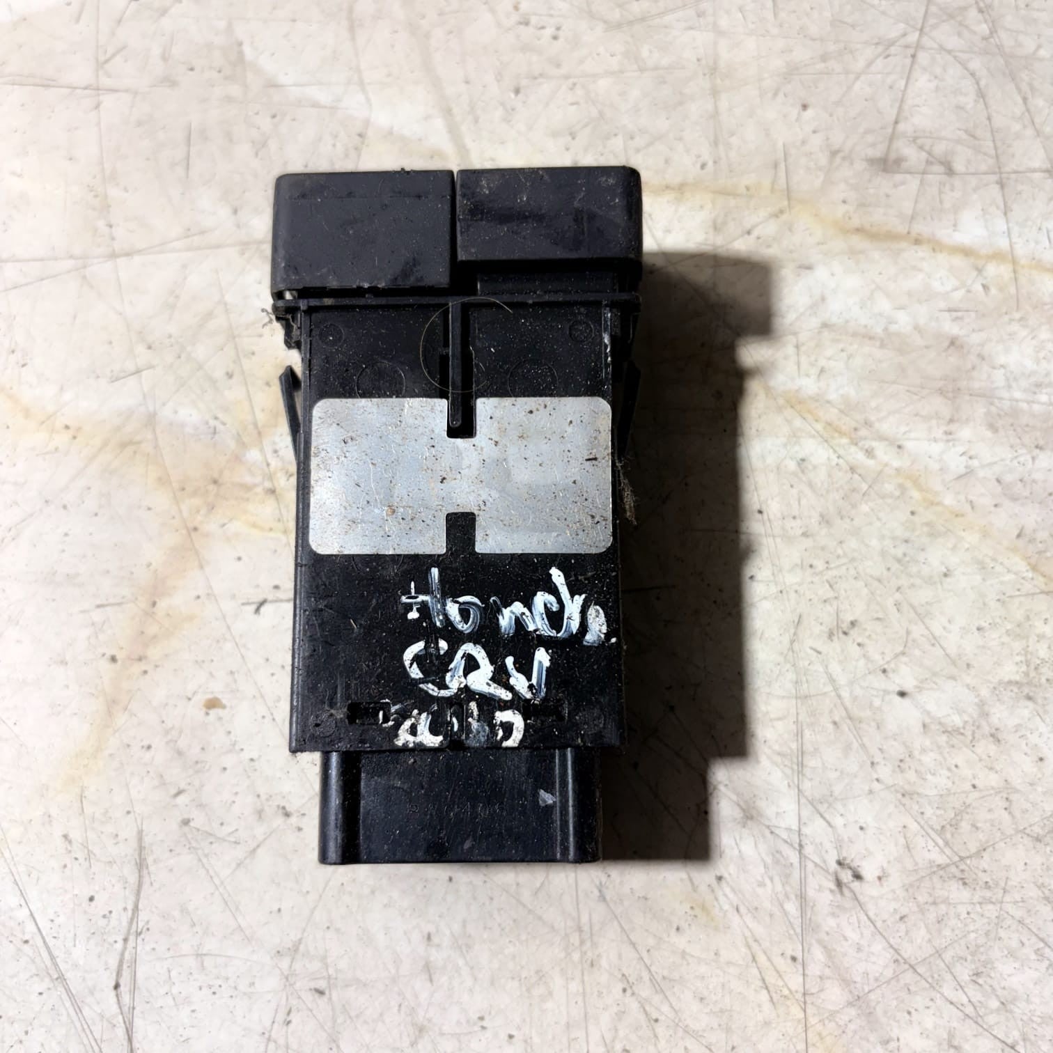 Honda CR-V 2007-2009 VSA OFF Dash Switch Button Traction Control 35300-SMA-003