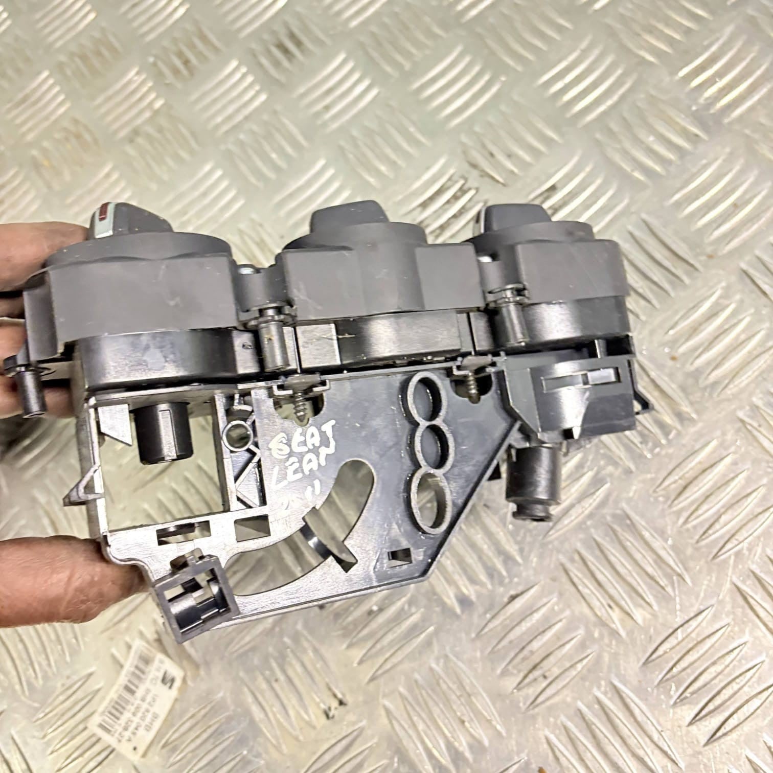 Seat Leon Mk2 2005-2012 AC Heater Control Panel 3C2820045A