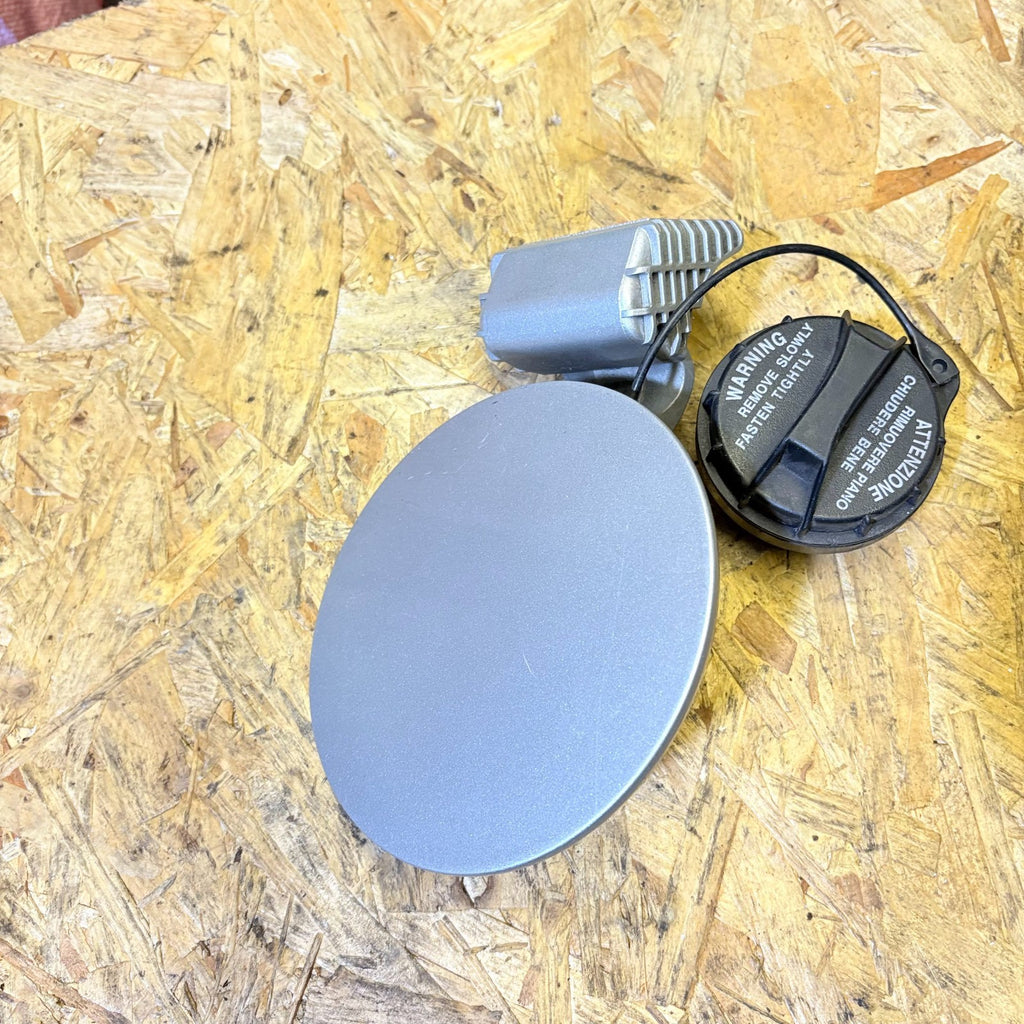 Hyundai Getz 69510-10000 Fuel Flap Tank Cap