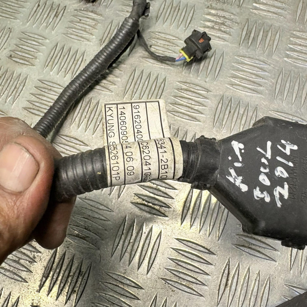 KIA Ceed 2014 Petrol fuel injector wires loom 9162040003 JOT21907