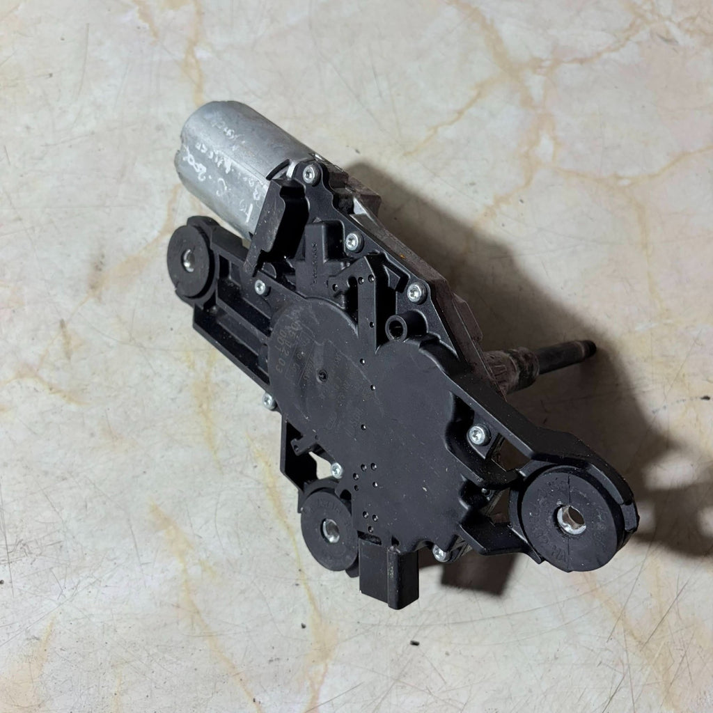 FORD FOCUS 2004-2010 REAR WIPER MOTOR 0 390 201 823