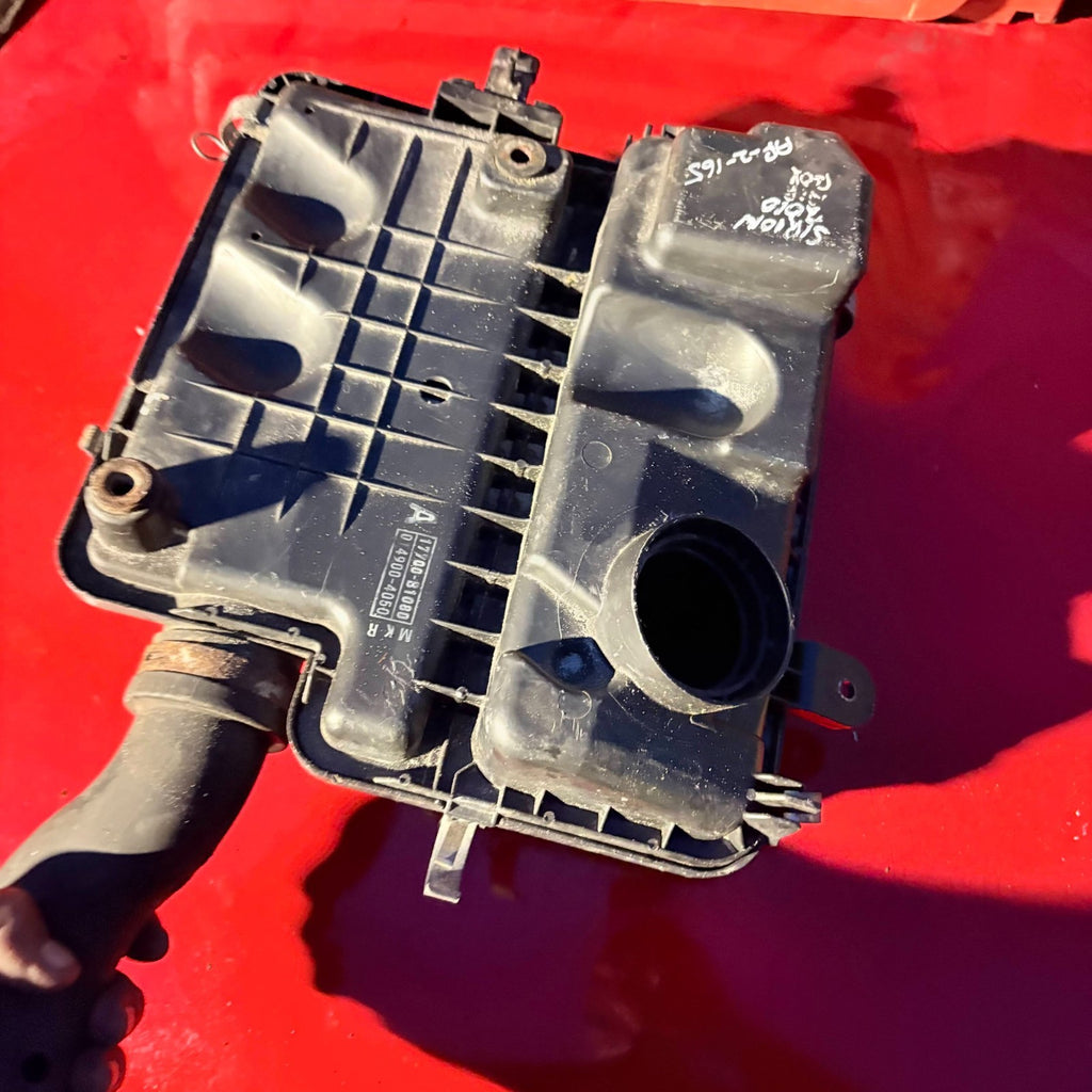 2010 Daihatsu Sirion 1.3 16v Twin Cam Air Filter Housing