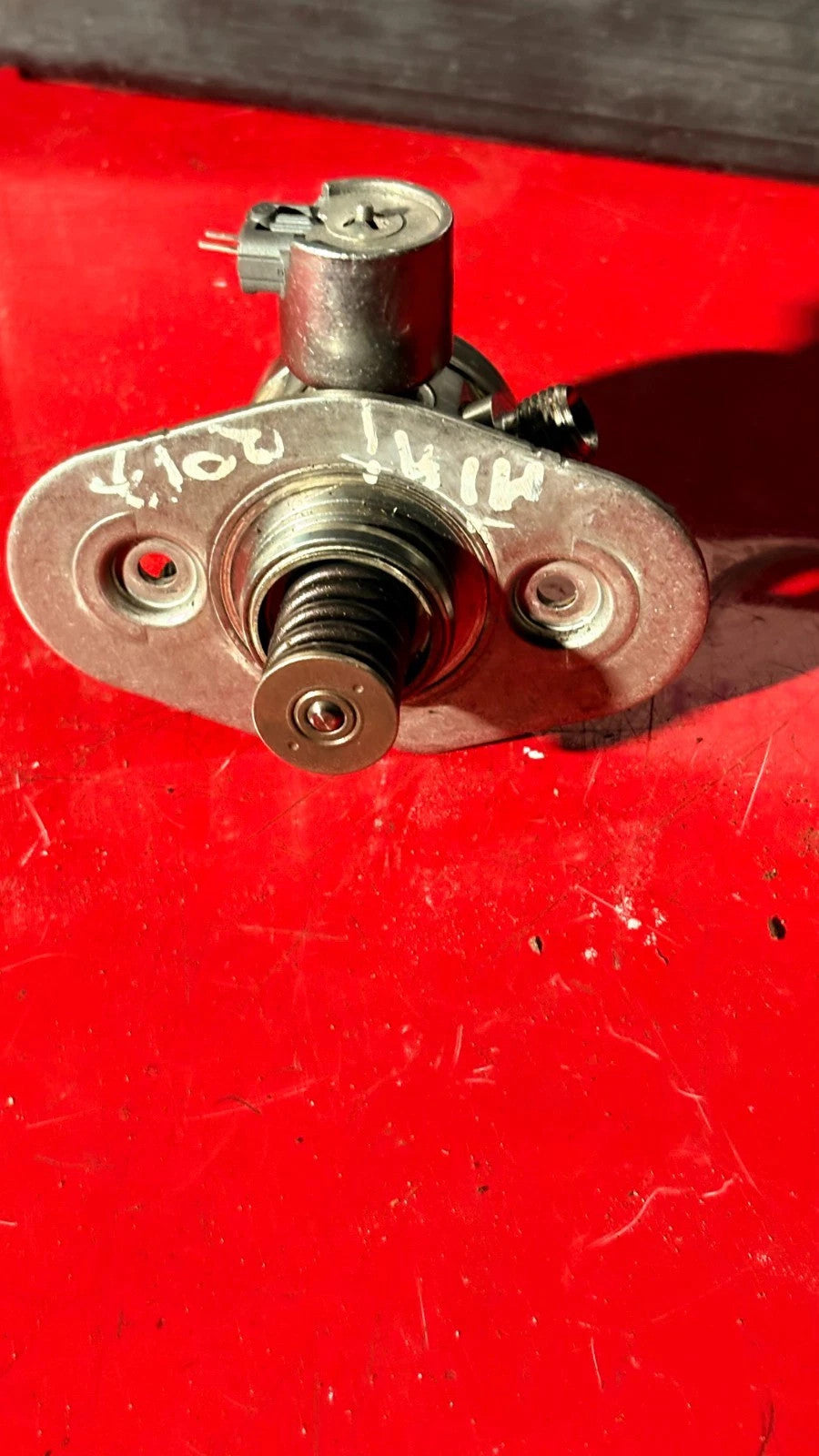 BMW MINI 2017 High Pressure Fuel Pump 1351 7636881