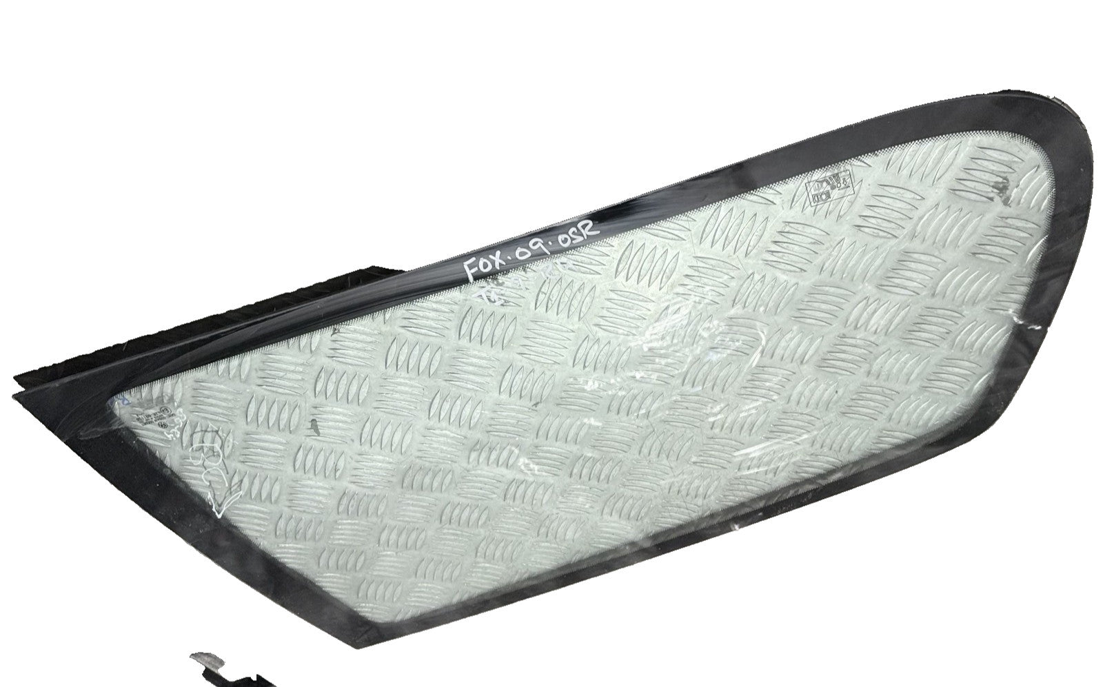 VW Fox 2005-2012 Rear Right/OSR Fixed Quarter Window Glass 5Z3845302C