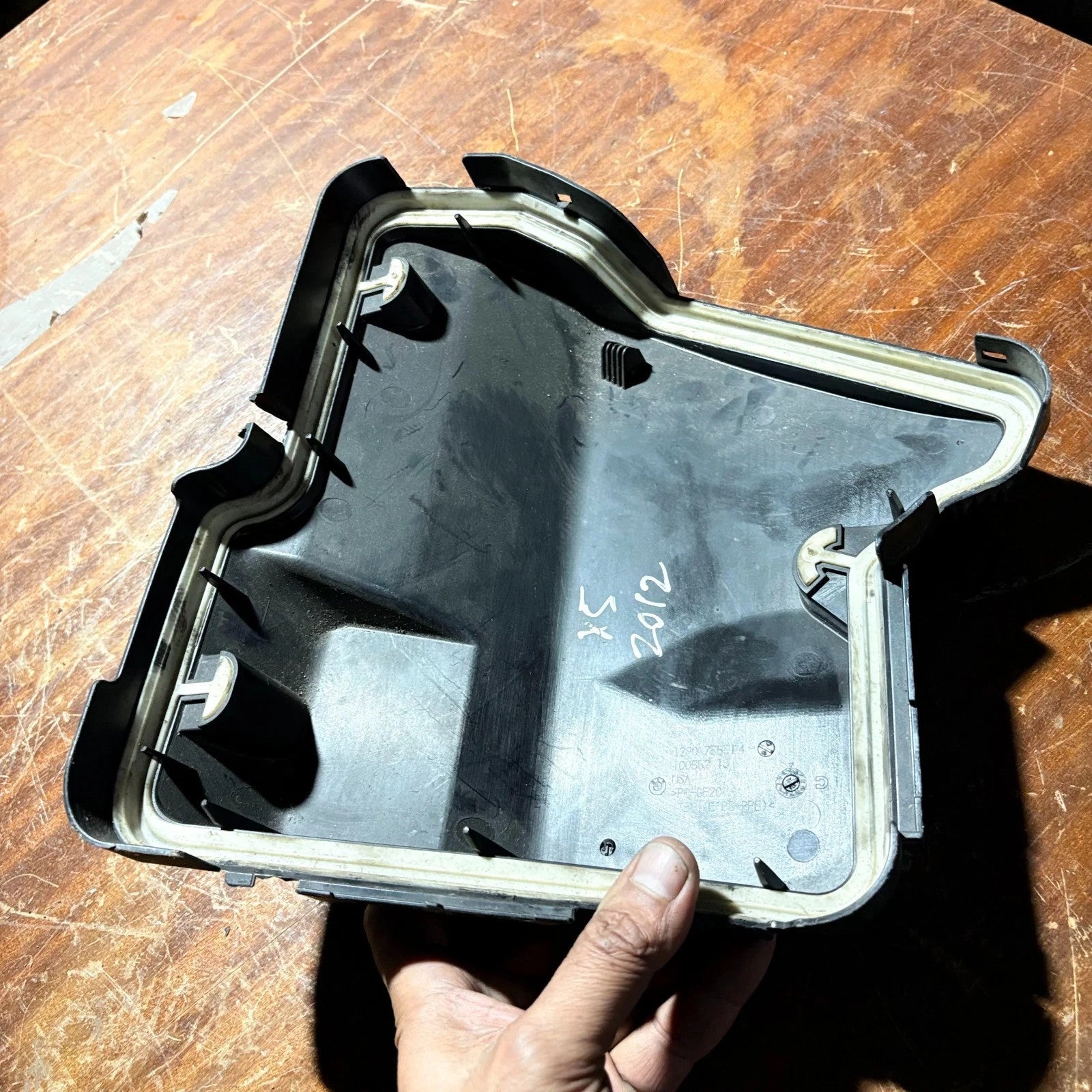 BMW X5 E70 X6 E71 2007-2013 Engine Bay ECU Electronics Box Cover Panel 7555124