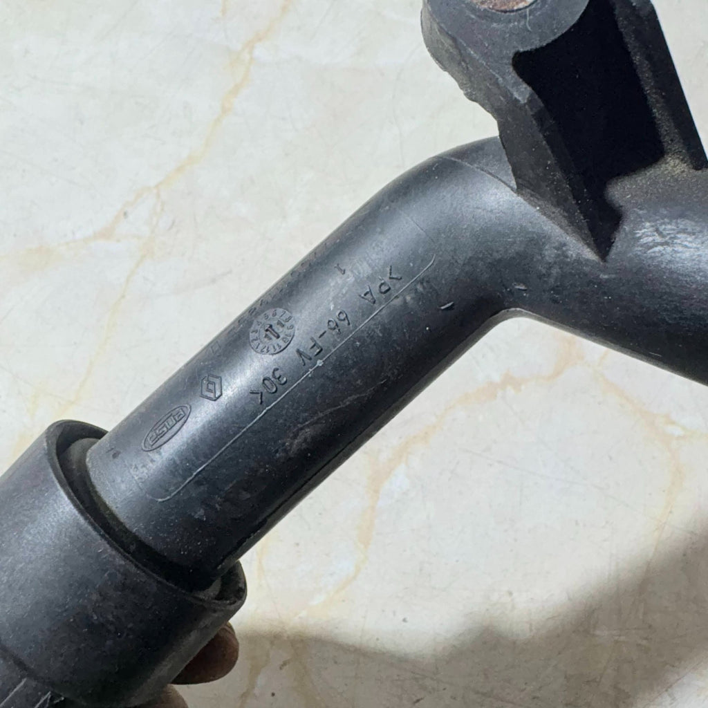 2011 Renault CLIO Engine Water Coolant Pipe