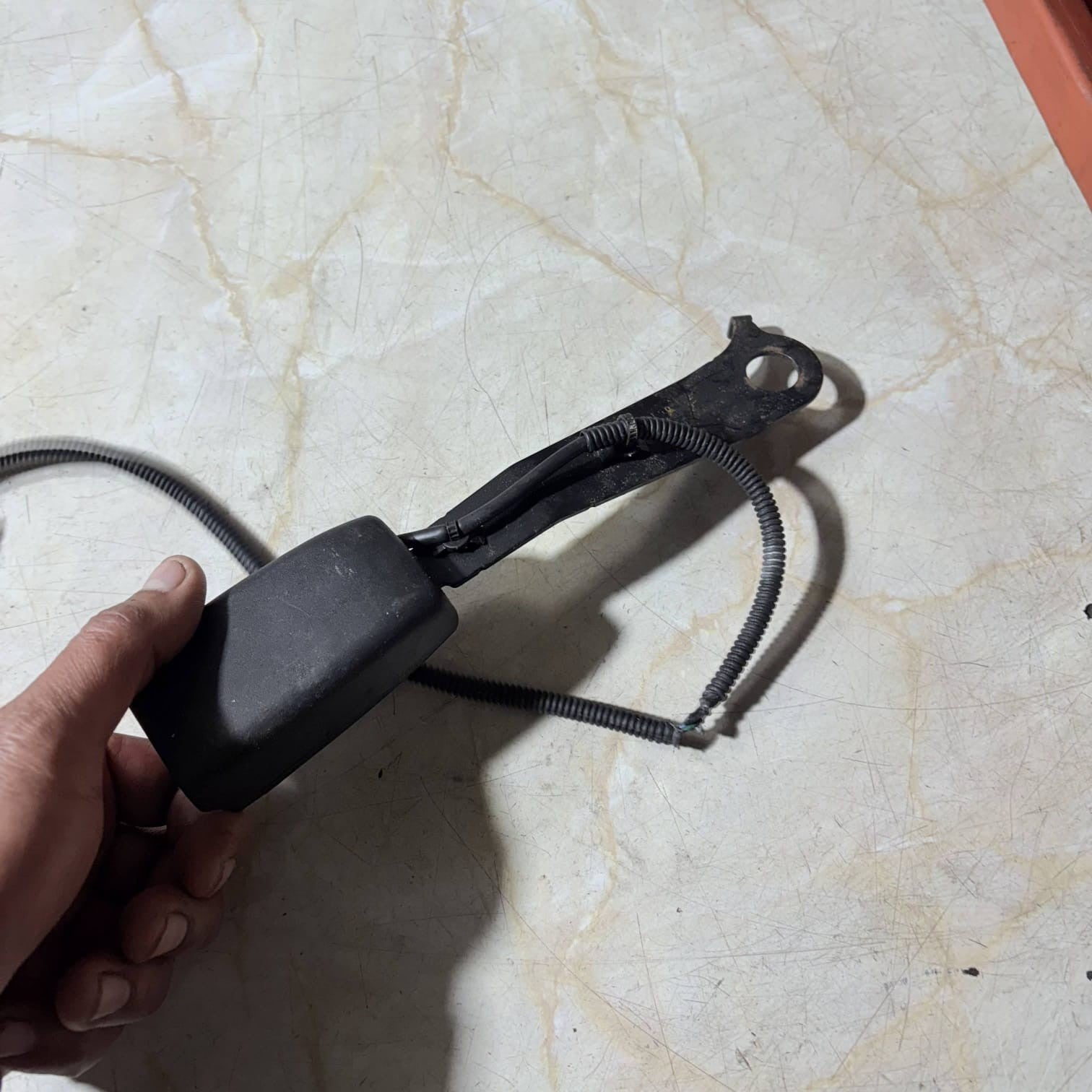 HONDA CR-2 CT200H 2011 FRONT SEAT BELT BUCKLE FITS DRIVER FRONT