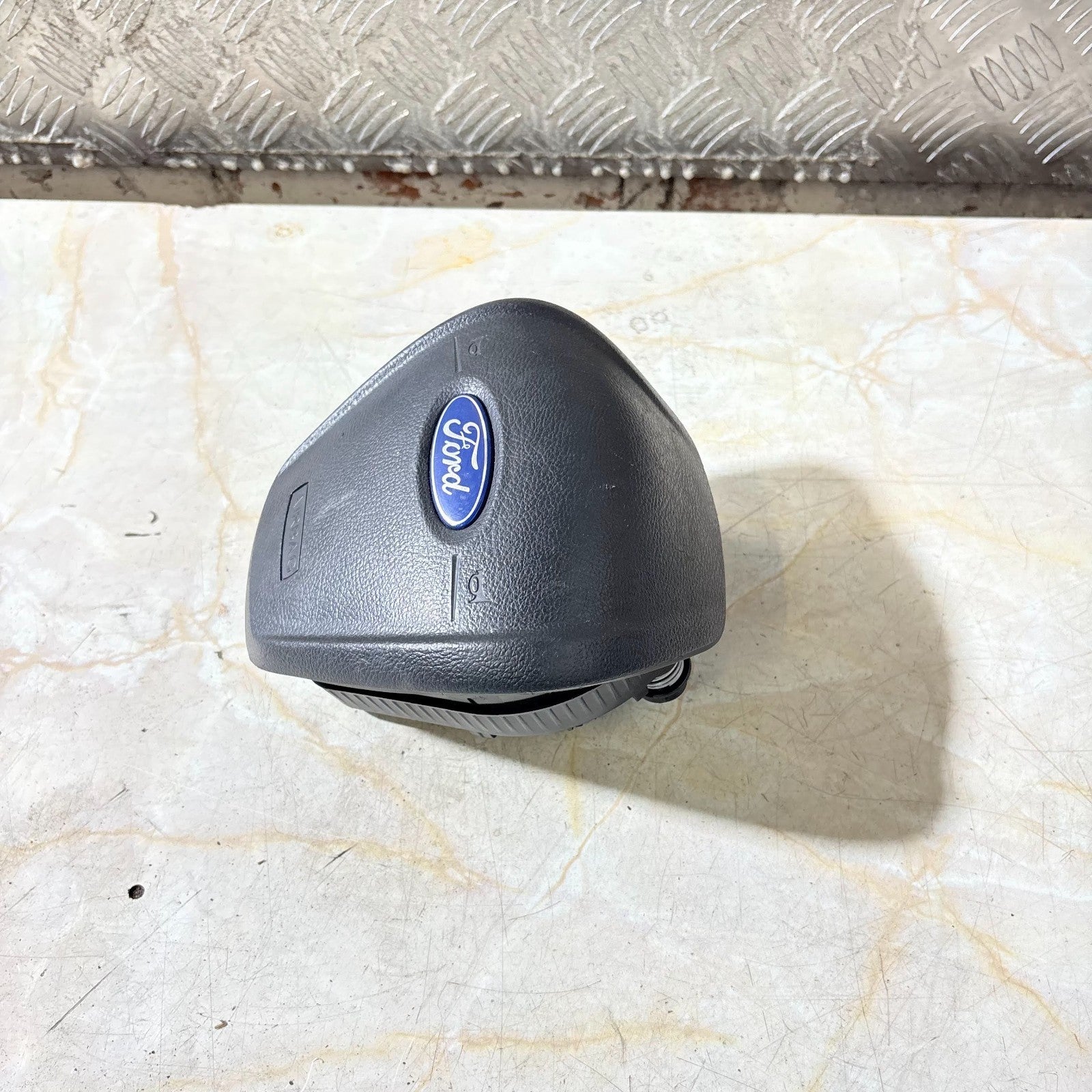 Ford Fiesta MK7 2013 Driver?s Steering Wheel Safety ABag BAM-PT1-1746