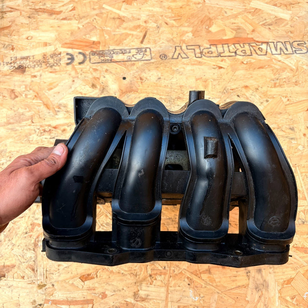 NISSAN X-TRAIL 2001-2007 INLET MANIFOLD