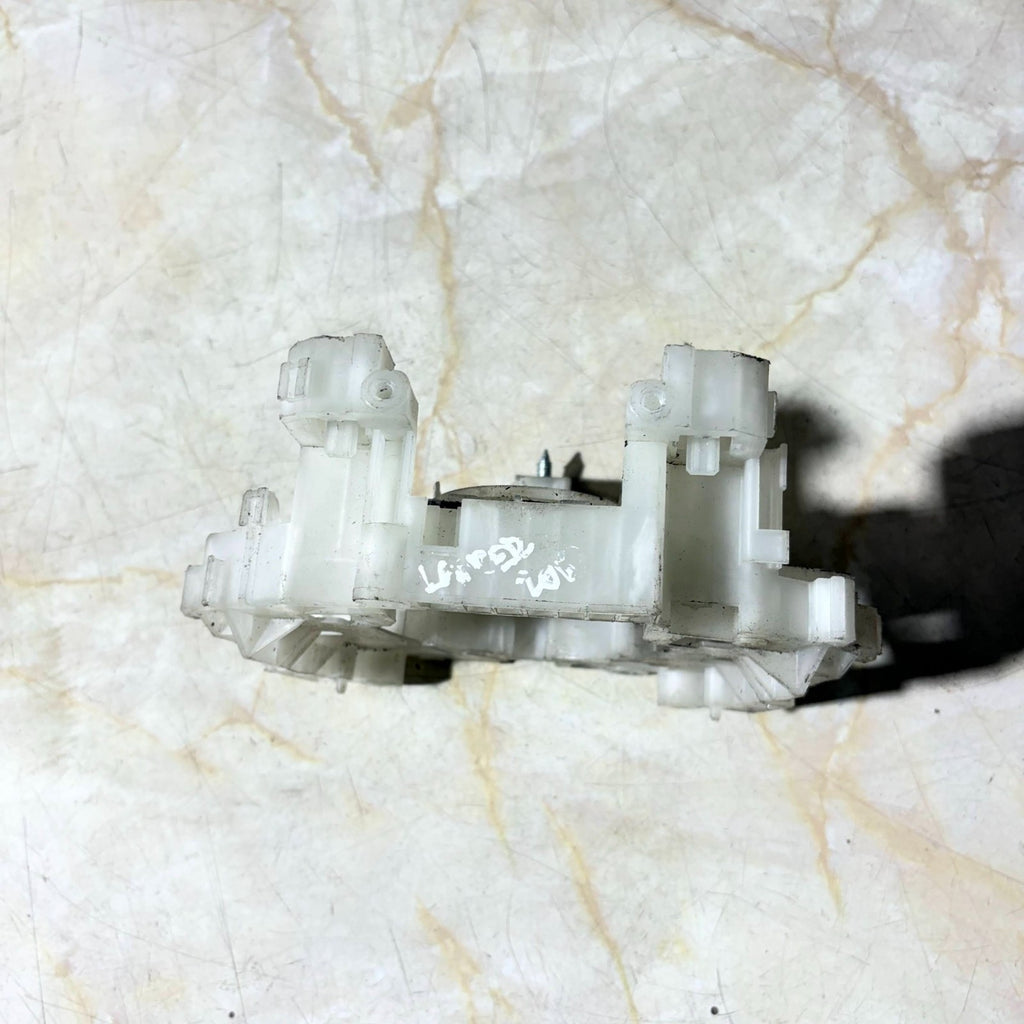 Mitsubishi Lancer 2007-2017 Steering Wheel Control Switch Mount Stalk 8000A059