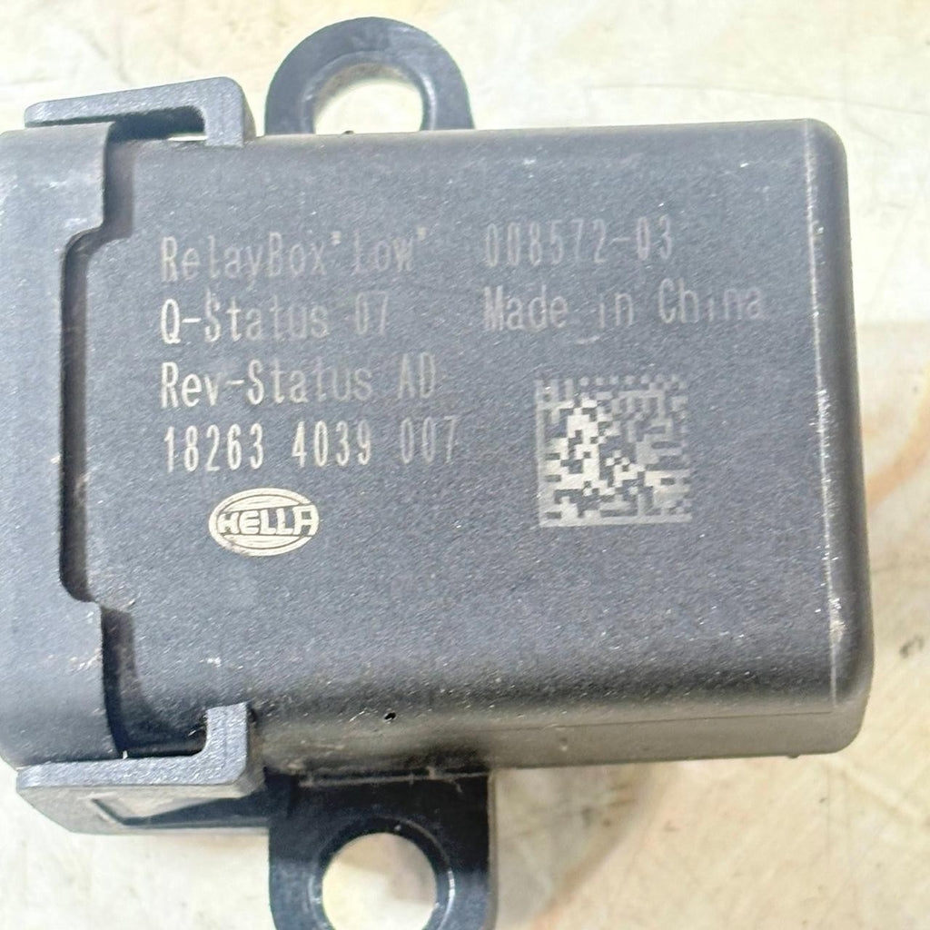 Skoda Fabia MK3 NJ 2017-2021 1.0 Petrol Brake Vacuum Pump Relay Module 008572-03