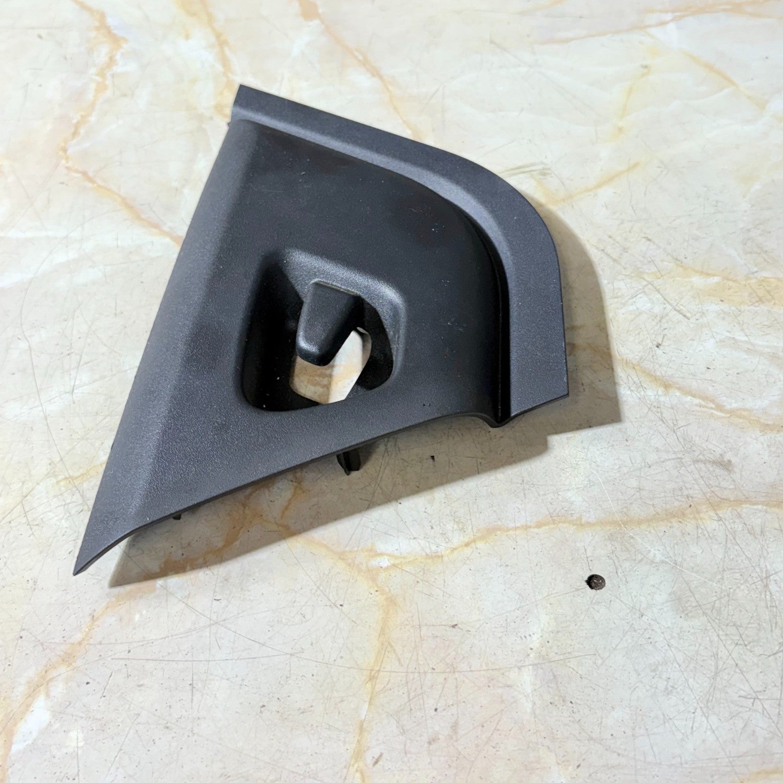 Land Rover Discovery Sport L550 2014-2019 Dash End Cap Trim Cover FK72-044B79-B