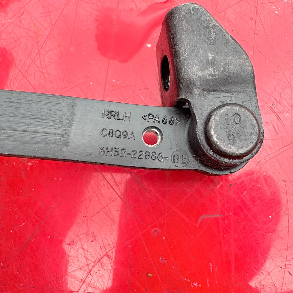 FREELANDER 2007 Driver Rear Door Check Strap Stopper 6H52-22886-BE