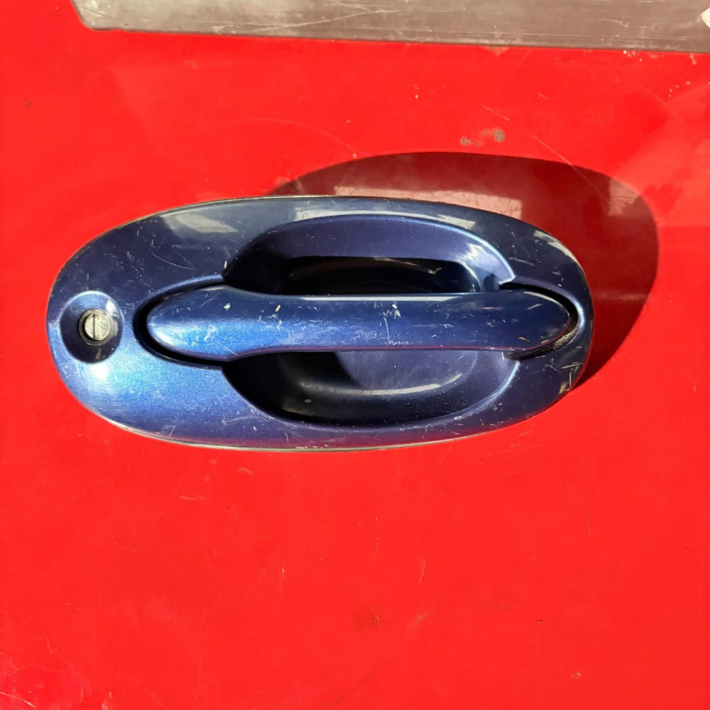 Door Handle For 2004 Kia CARNIVAL Front Passenger Side Plastic K53A58410