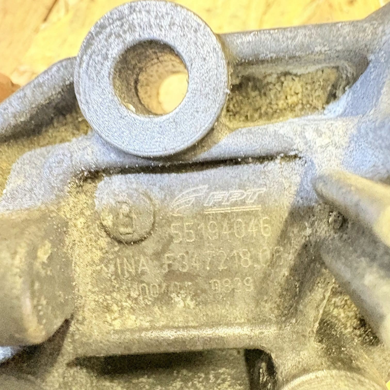 ALFA ROMEO MITO 2011 1.4 16V PETROL EGR CAMSHAFT VALVE 55194046