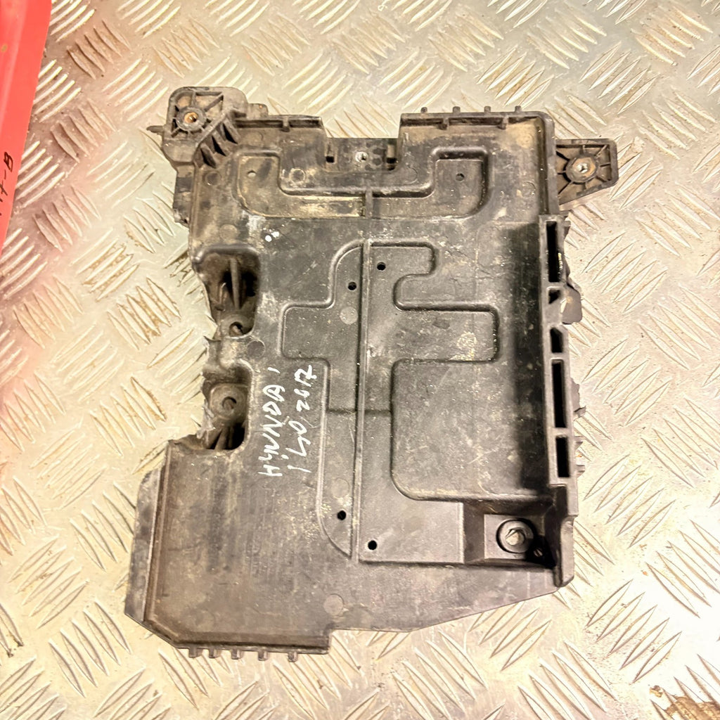 Hyundai I40 2011 to 2017 Battery Tray 371503Z000