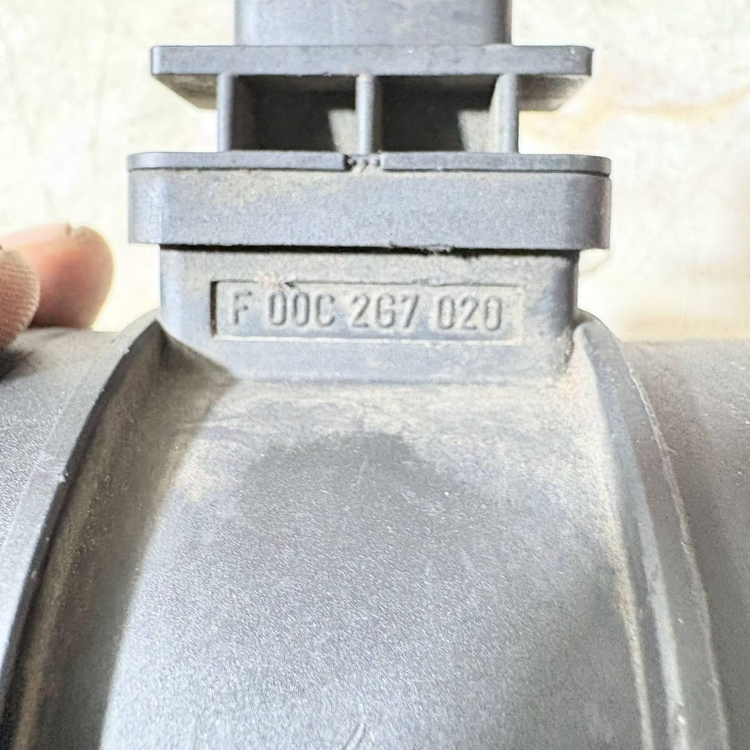 A-Premium 2010MassAirFlow Sensor for Alfa Romeo 159 Iveco Fiat Ducato 0281006048