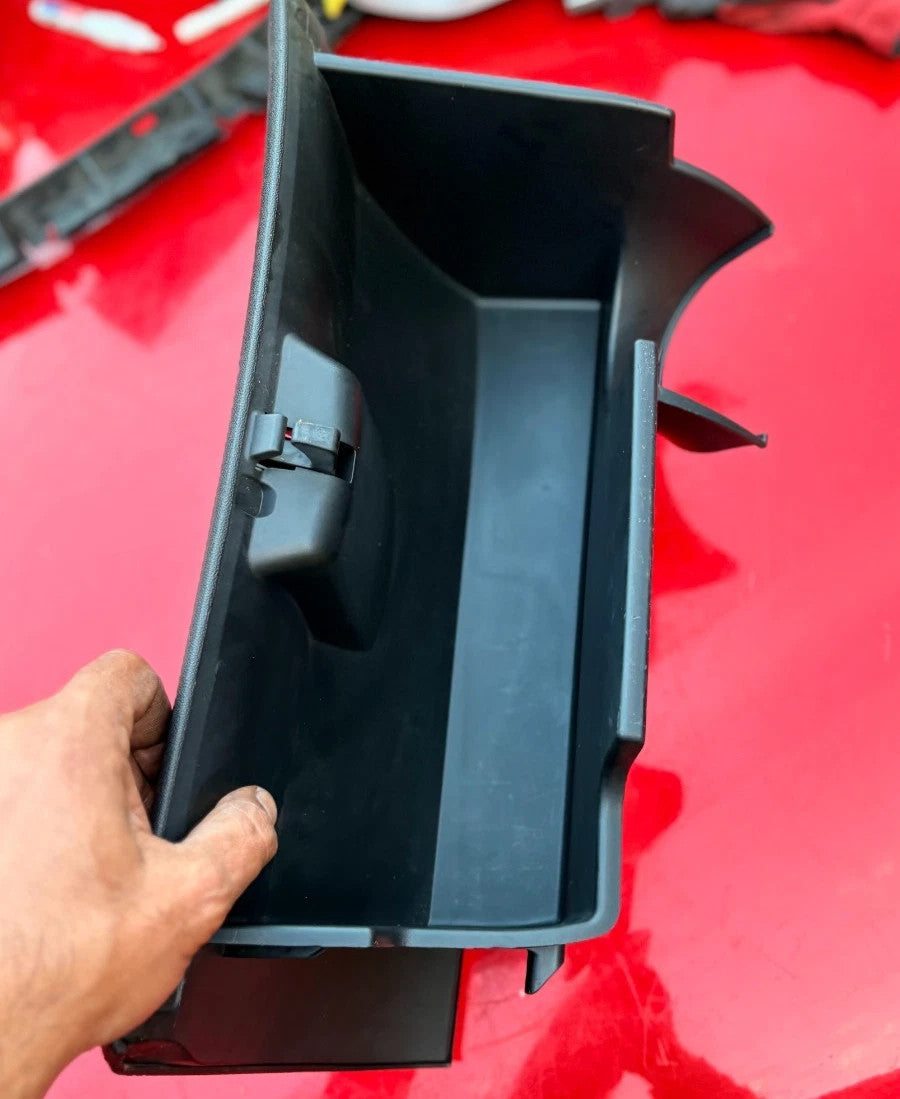 Citroen C1 14-22 Peugeot 108 14-22 Aygo AB40 14-21 Glove Box Lid 55550-0H020