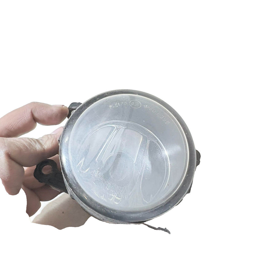 VAUXHALL TIGRA B 2004-2009 FRONT RIGHT FOG LIGHT LAMP DRIVERS SIDE O/S 2006