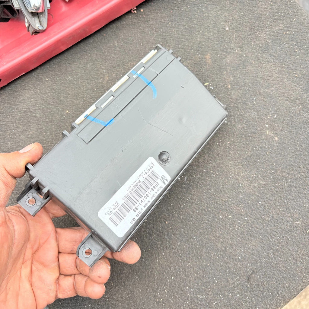 Jaguar S Type 2004-2008 Driver Front Right Door Control Module 4R8313C791BB