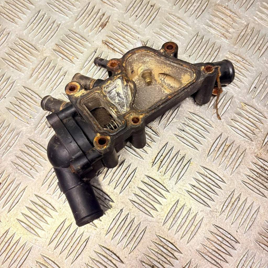 Ford Fiesta00-08 Ka01-08 StreetKa03-05 Thermostat Housing XS6E9K478A2F 1212853